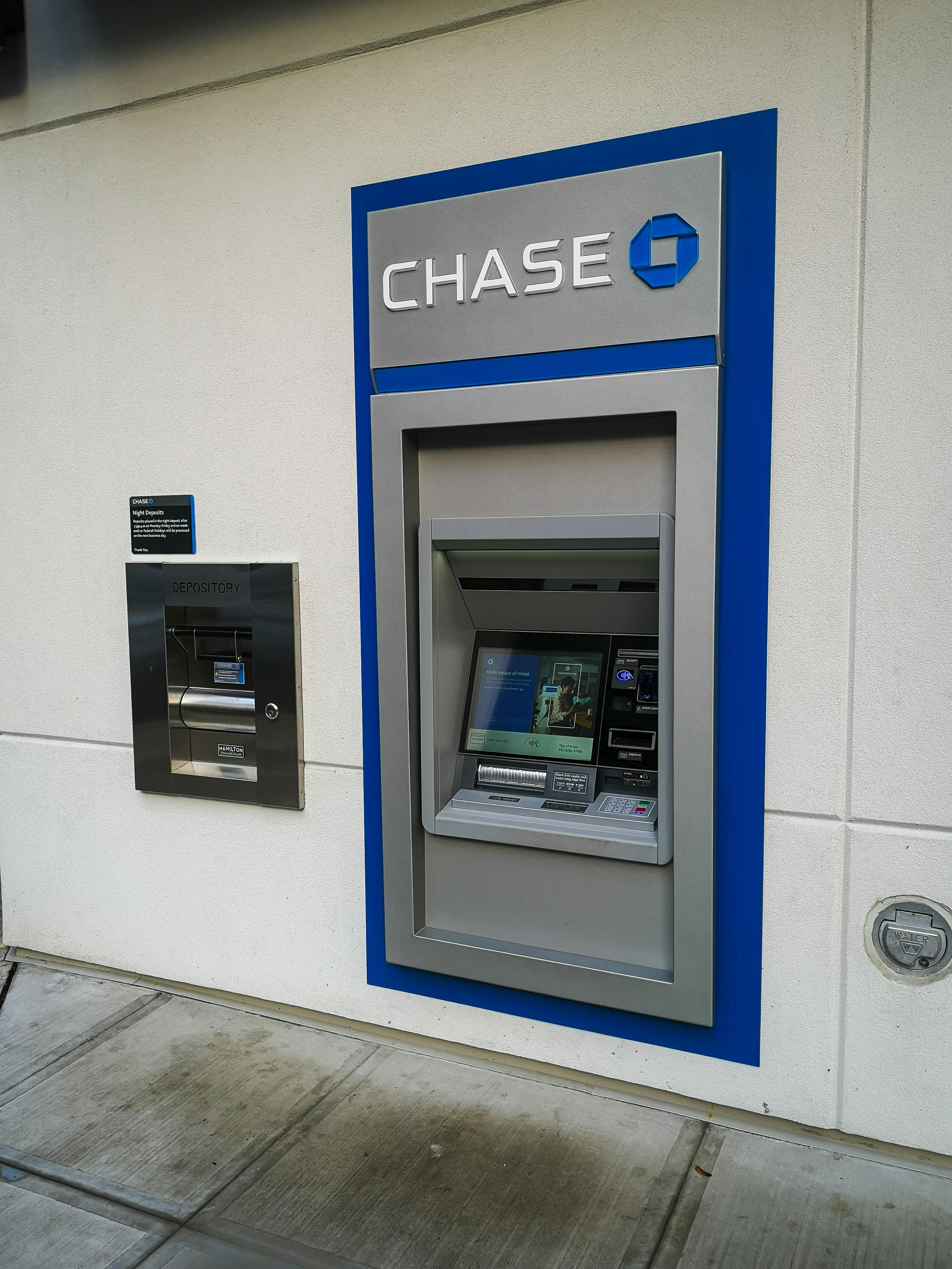 Chase Bank ATM in Seattle, Washington