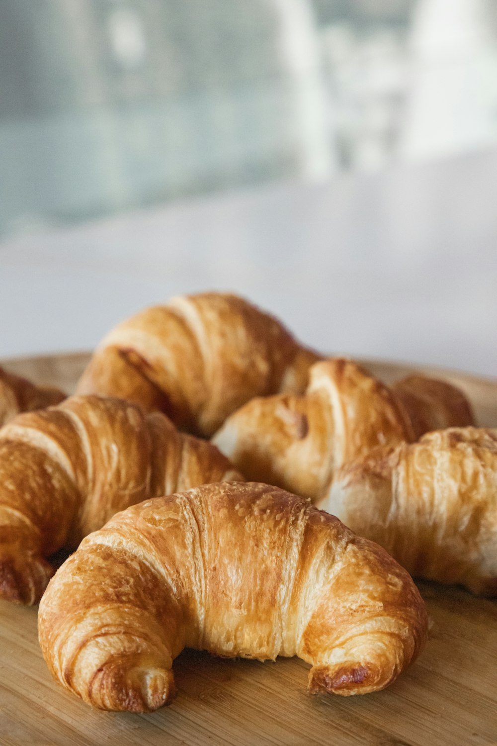 a group of bread rolls