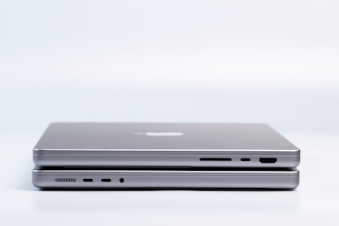 Explore Luxury Computing: Top High-End Computers for Tech Enthusiasts