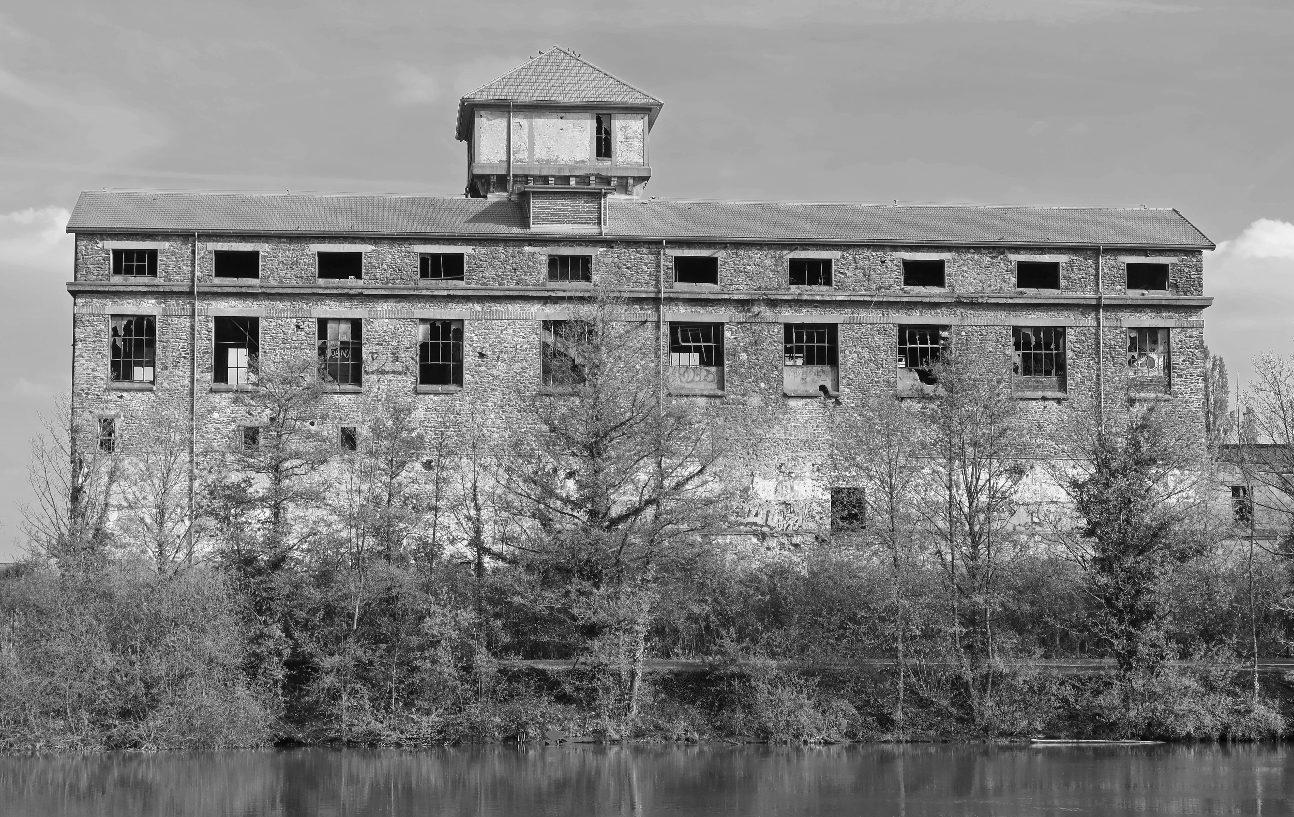 Photo by chrislinnett