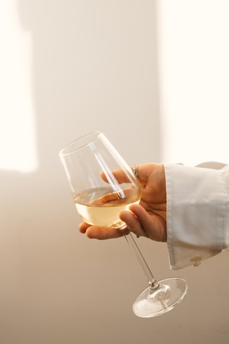 glass-of-wine-in-hand