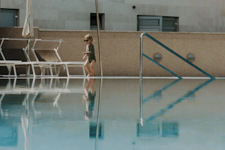 a person in a swimming pool