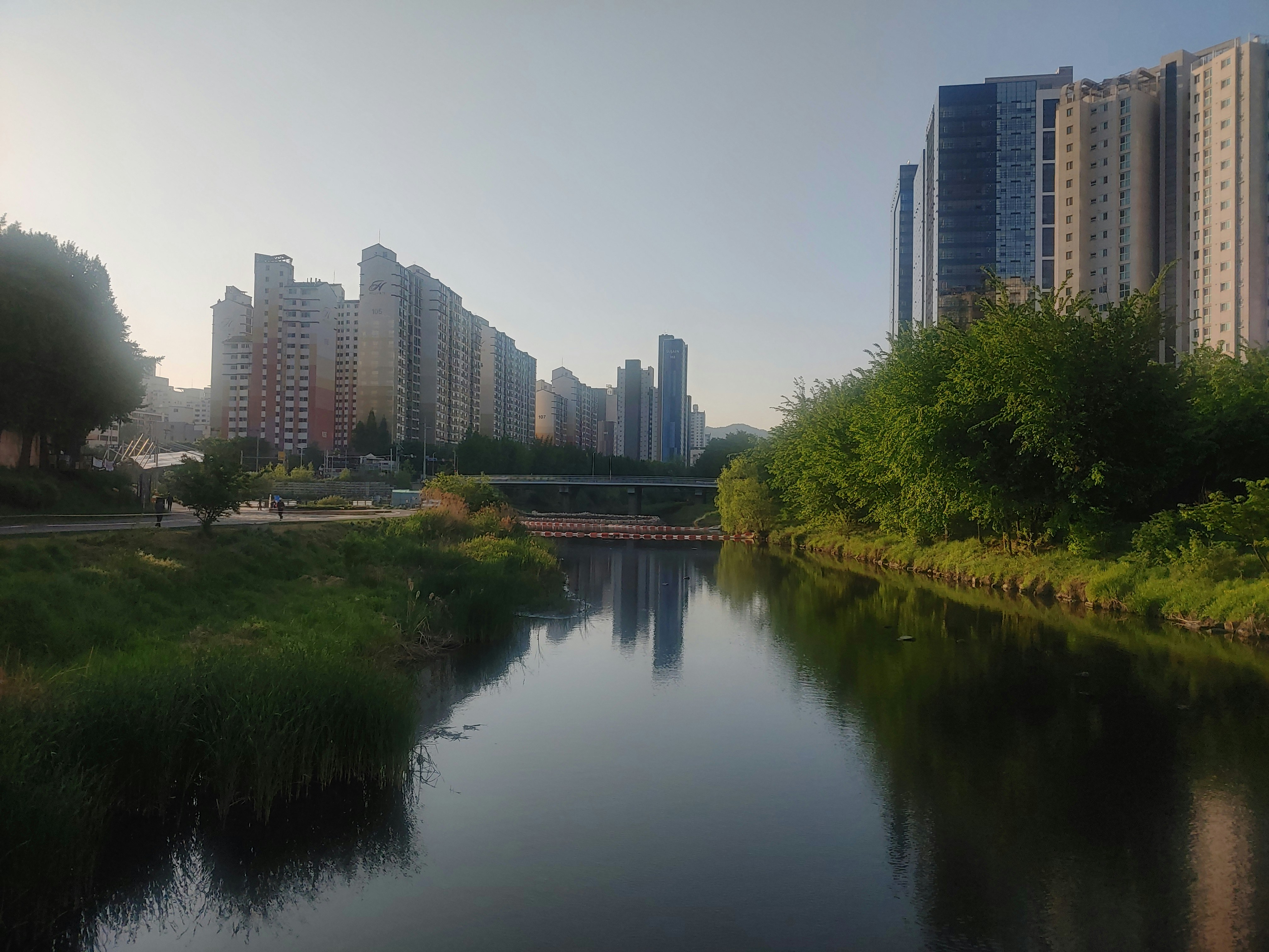 Containers in Days Creek, OR