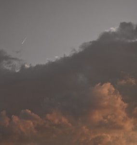 Silent Comet