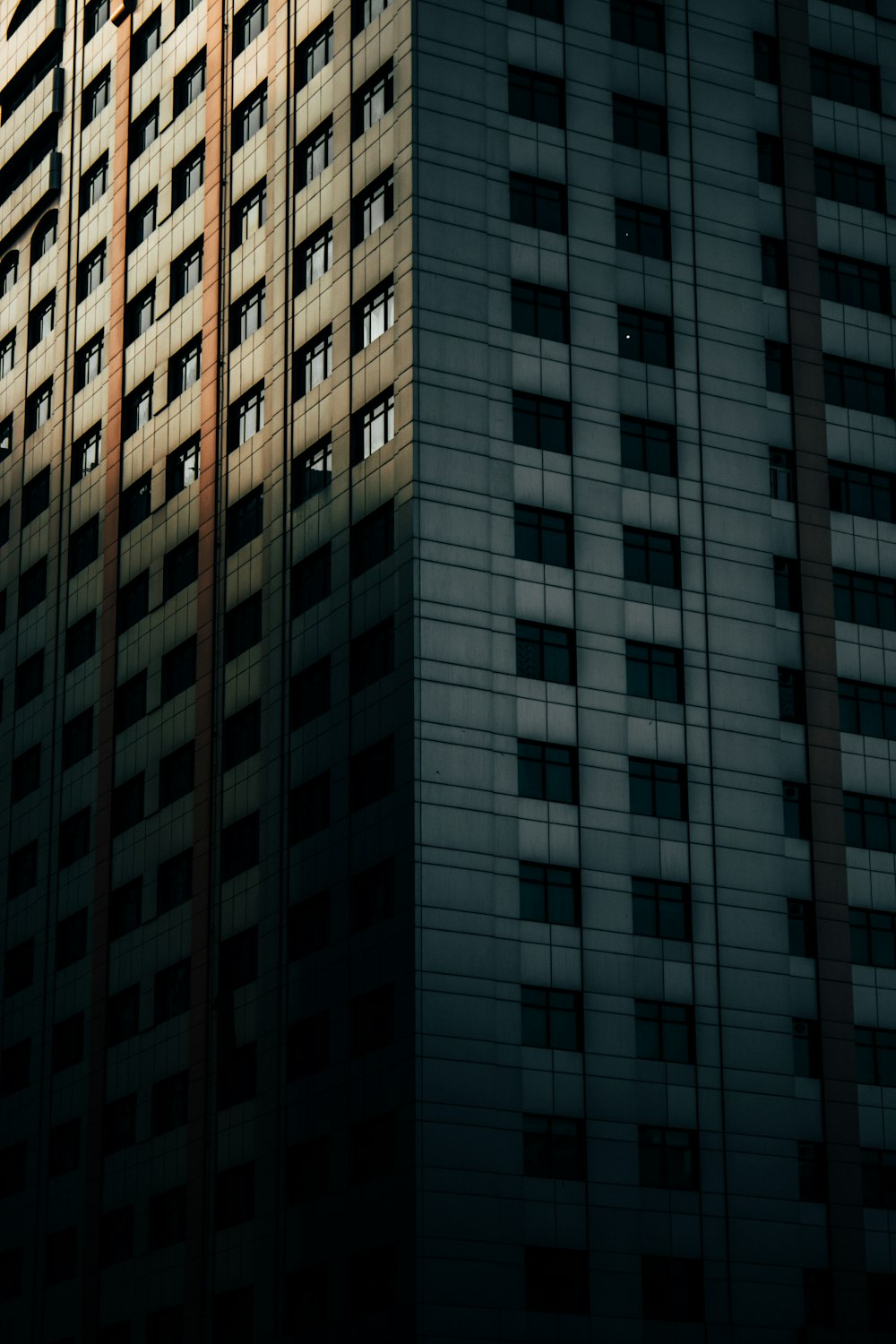 a tall building with many windows