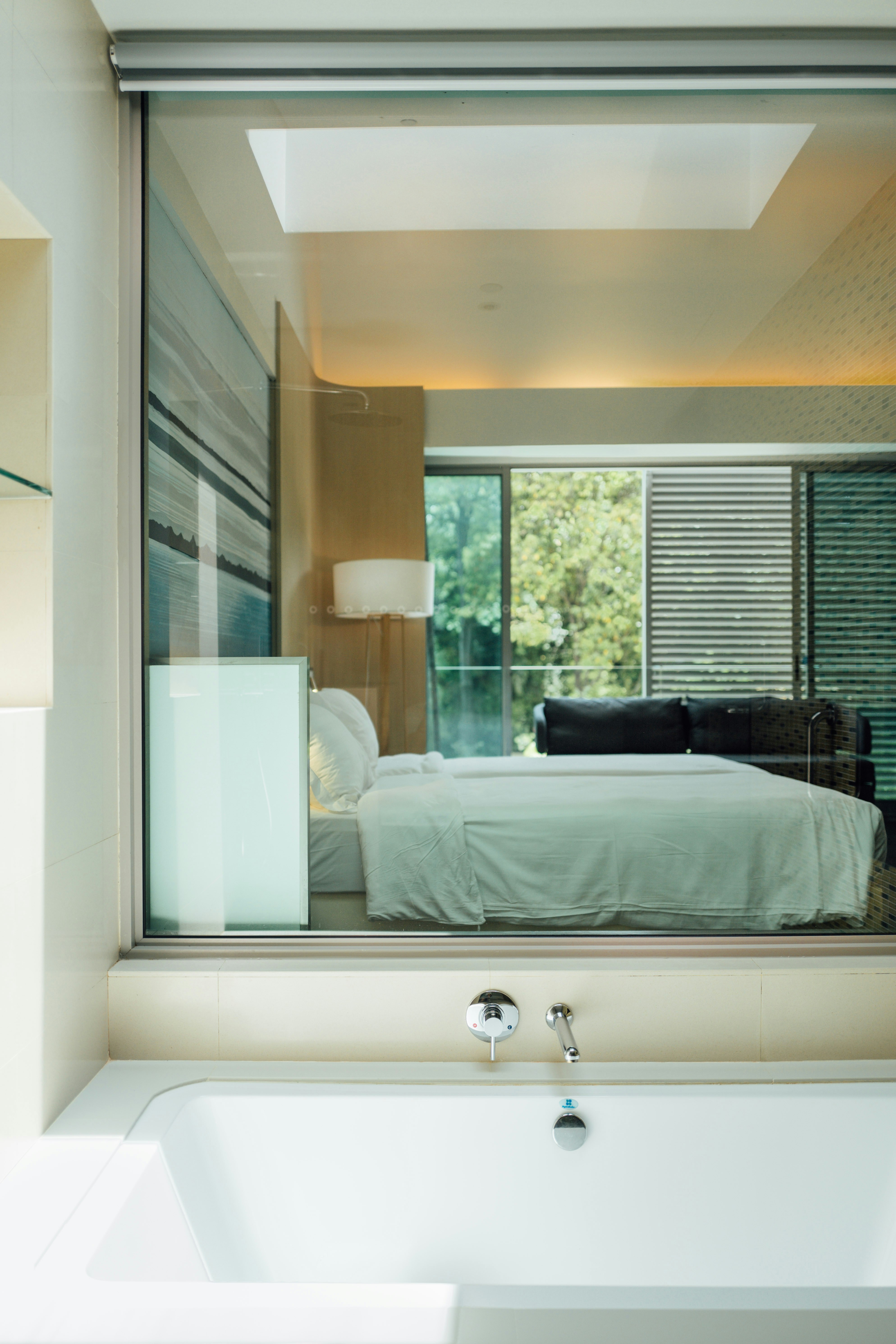 Photo by chuttersnap