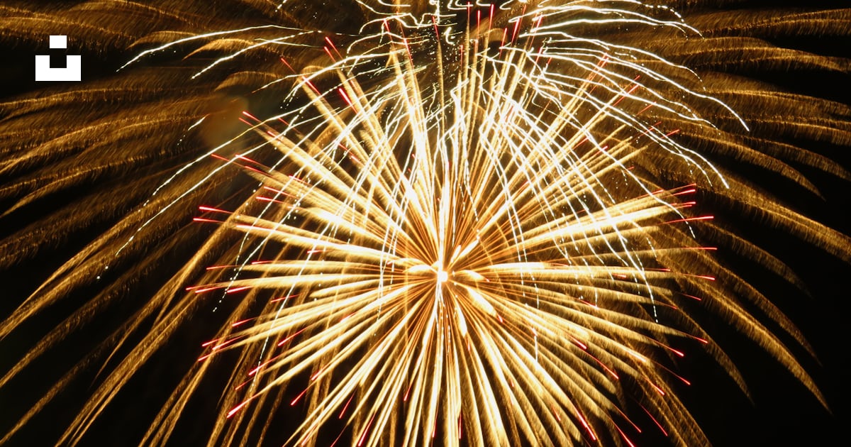 A firework exploding in the sky photo โ Free Fireworks Image on Unsplash