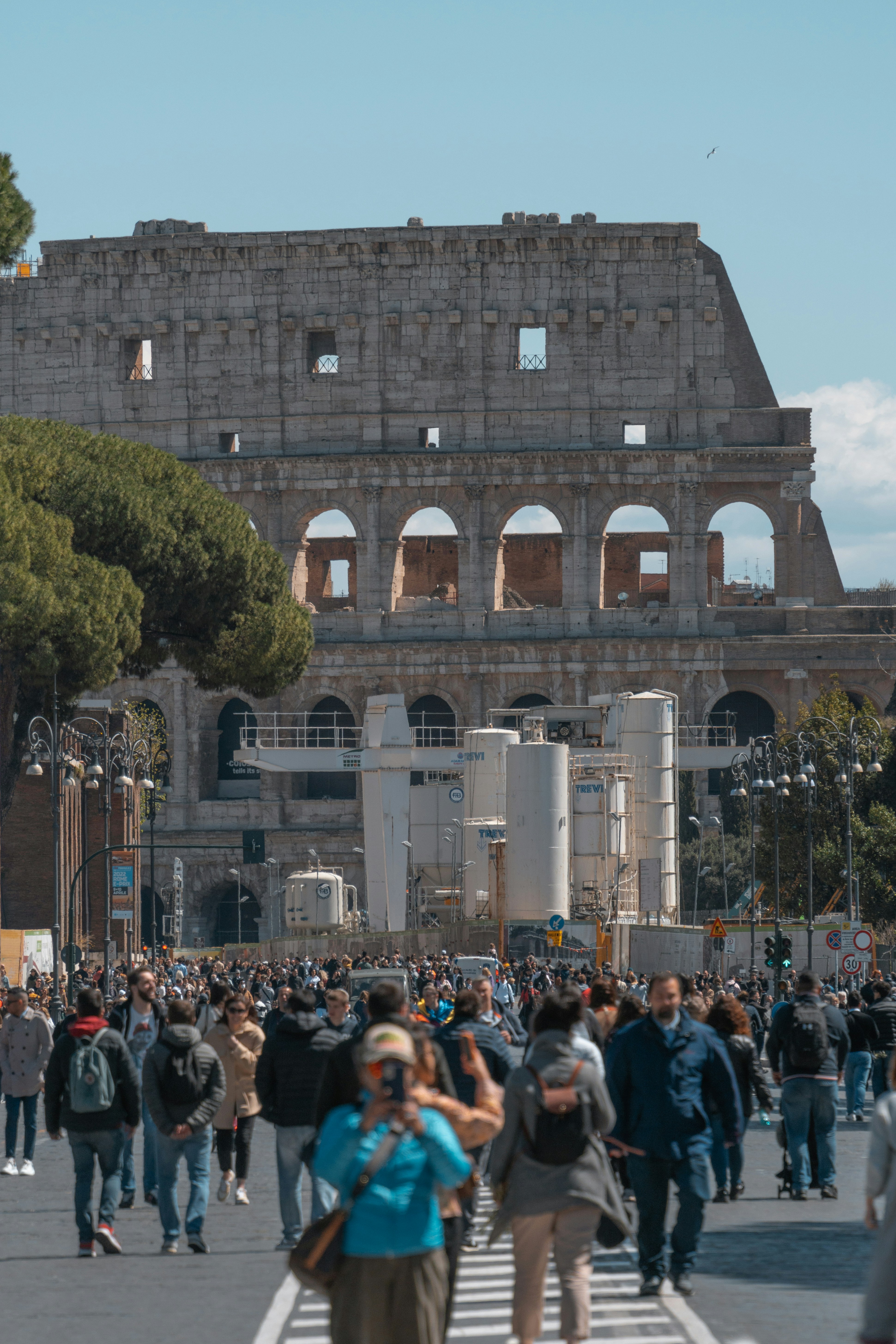 Photo by paulberthelon