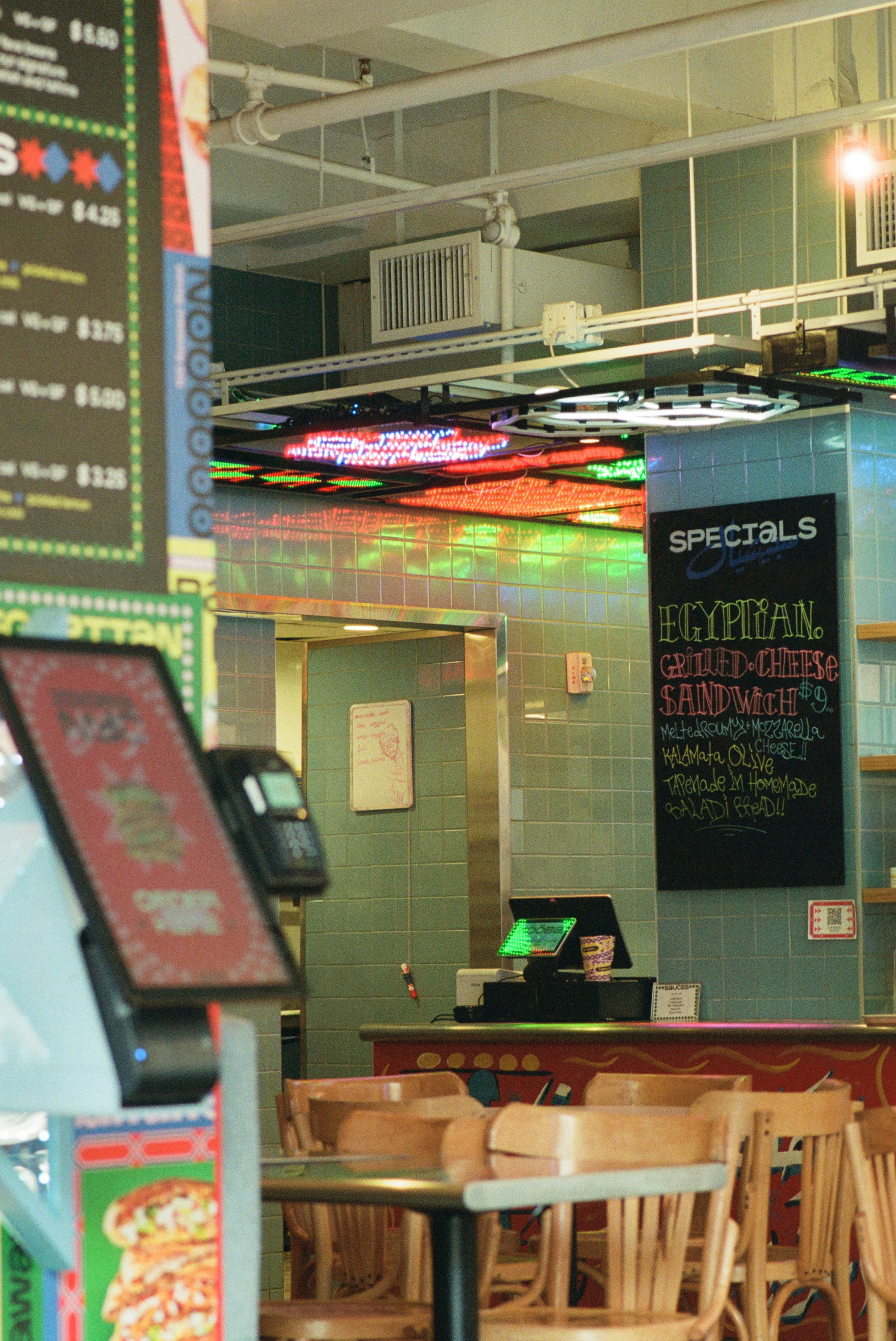 A restaurant with menus photo Free Chair Image on Unsplash