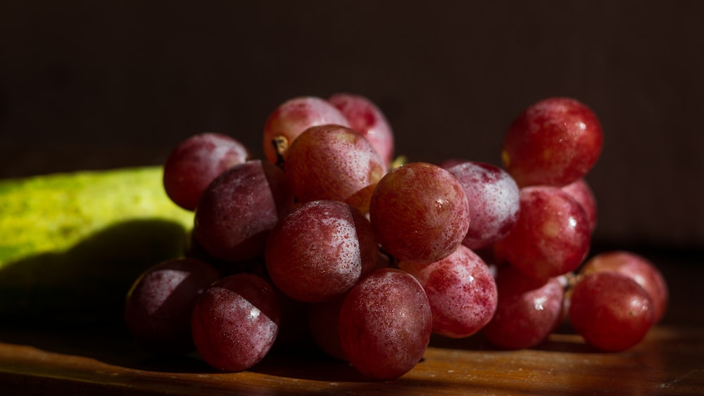 a bowl of red apples