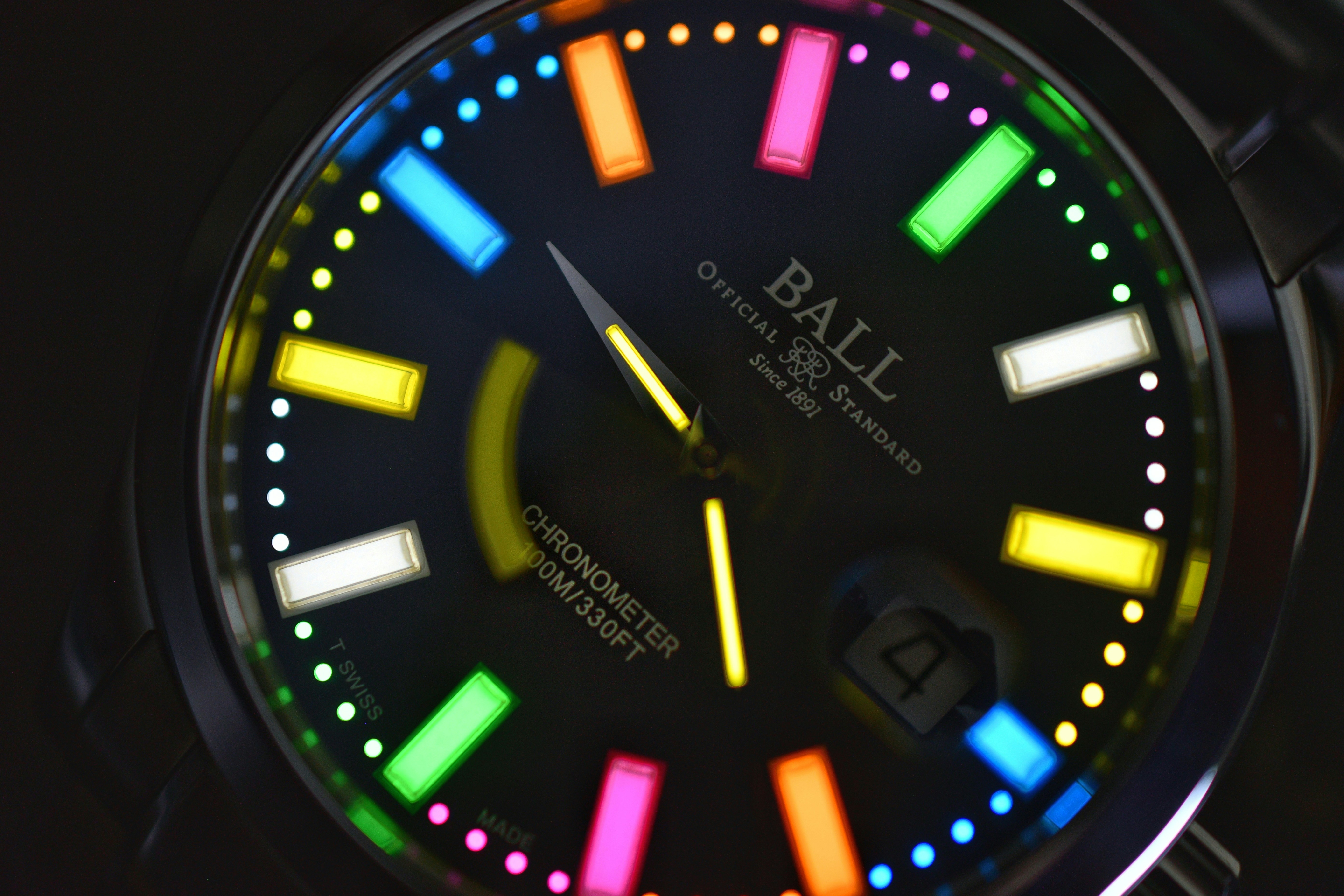watch lume dial close up