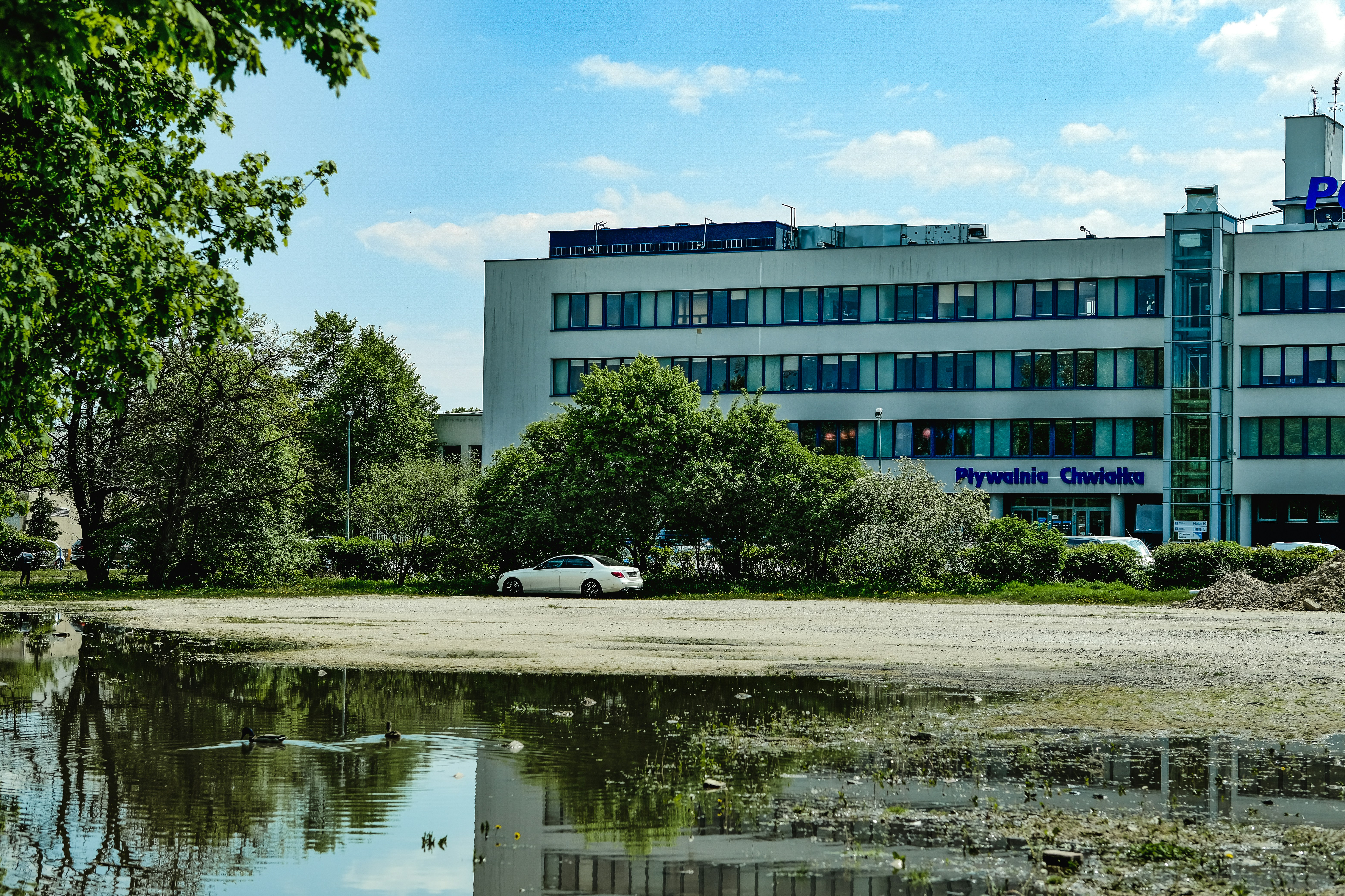 Photo by egorkomarov