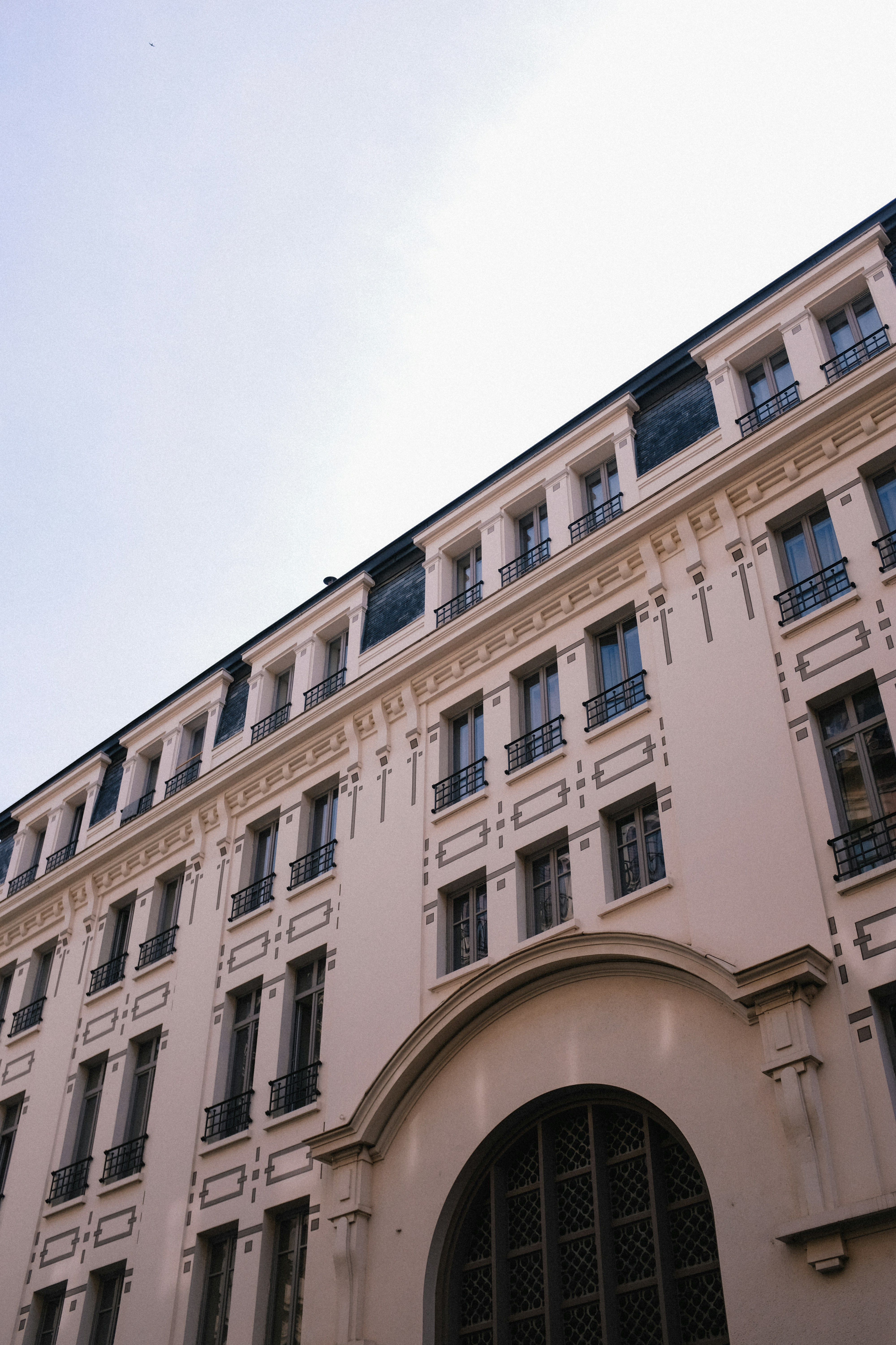 Photo by adrienolichon