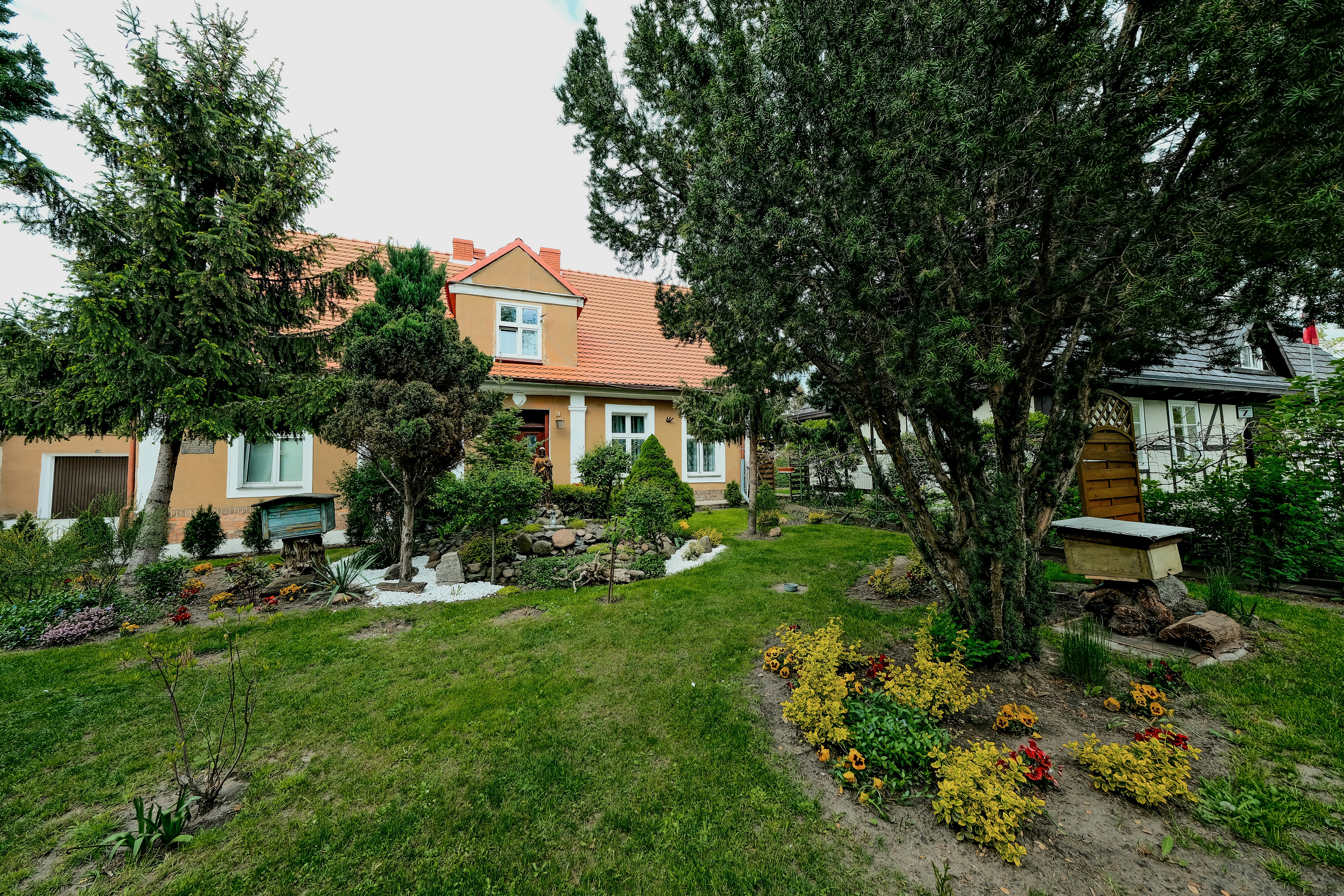 Photo by egorkomarov