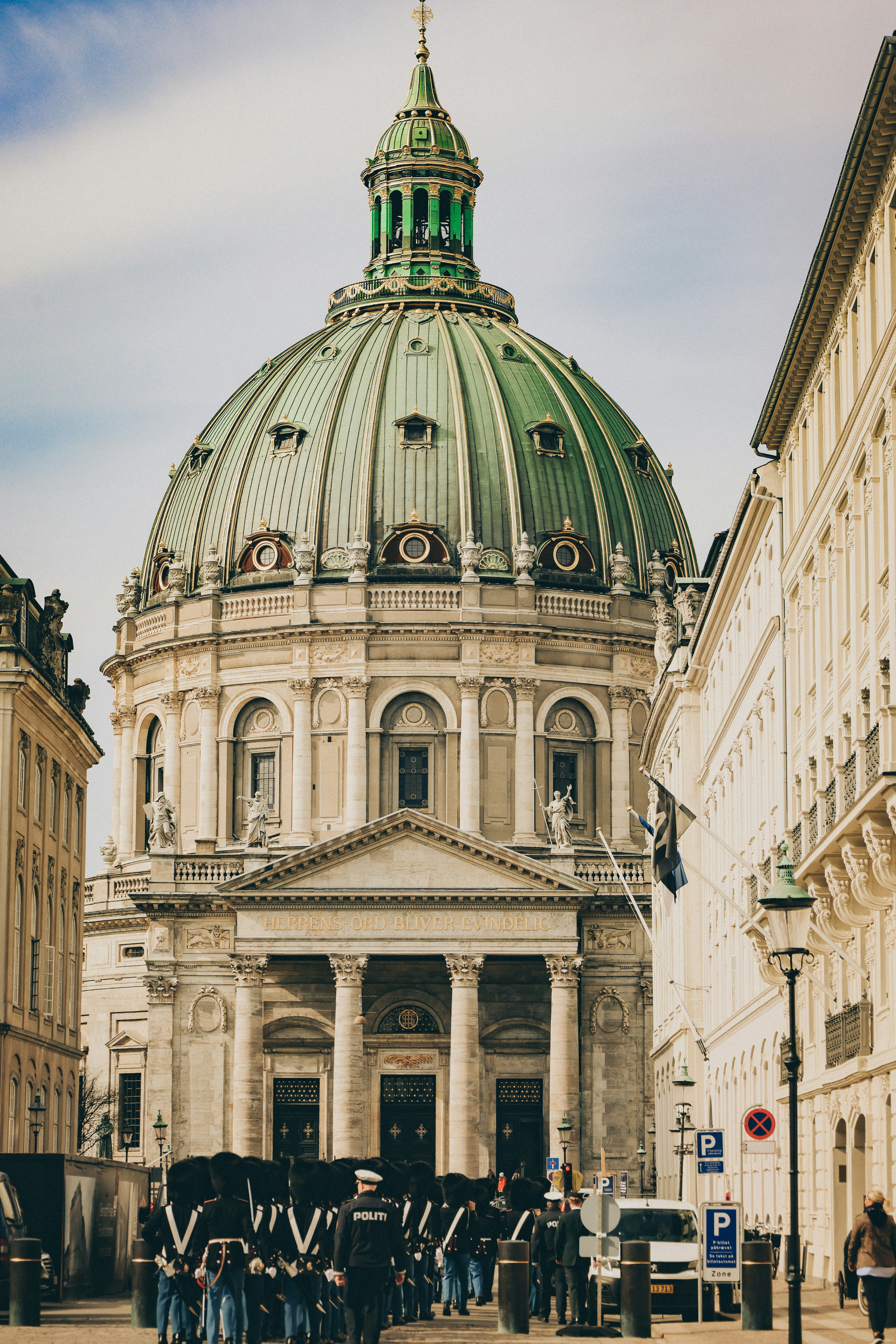 Photo by nickkarvounis