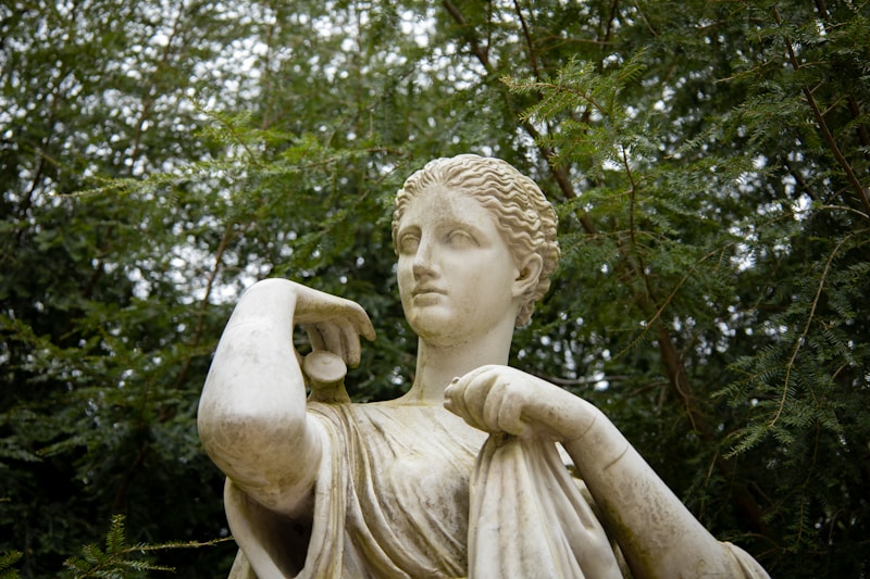 Greek statue of masculine strength
