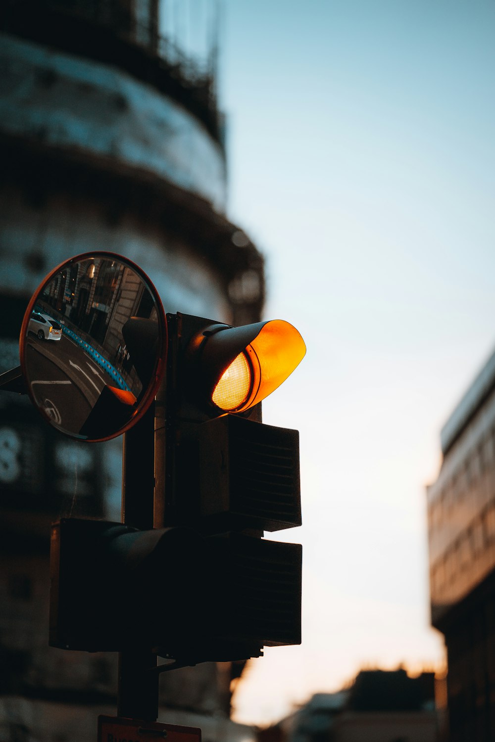 a traffic light with a yellow light