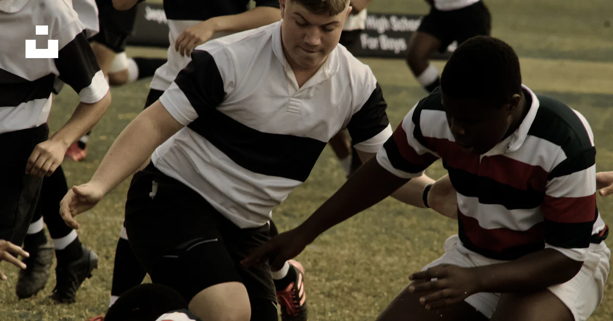 A group of men playing rugby photo – Free Sport Image on Unsplash