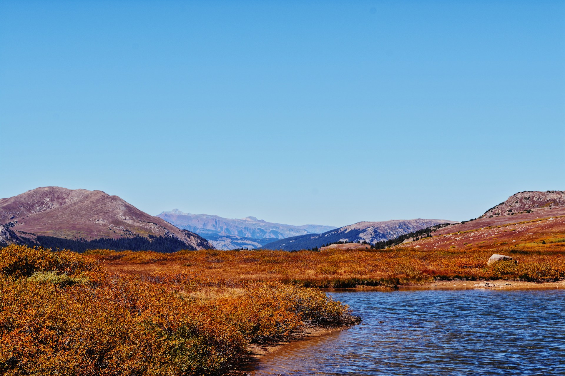 a river running through a valley