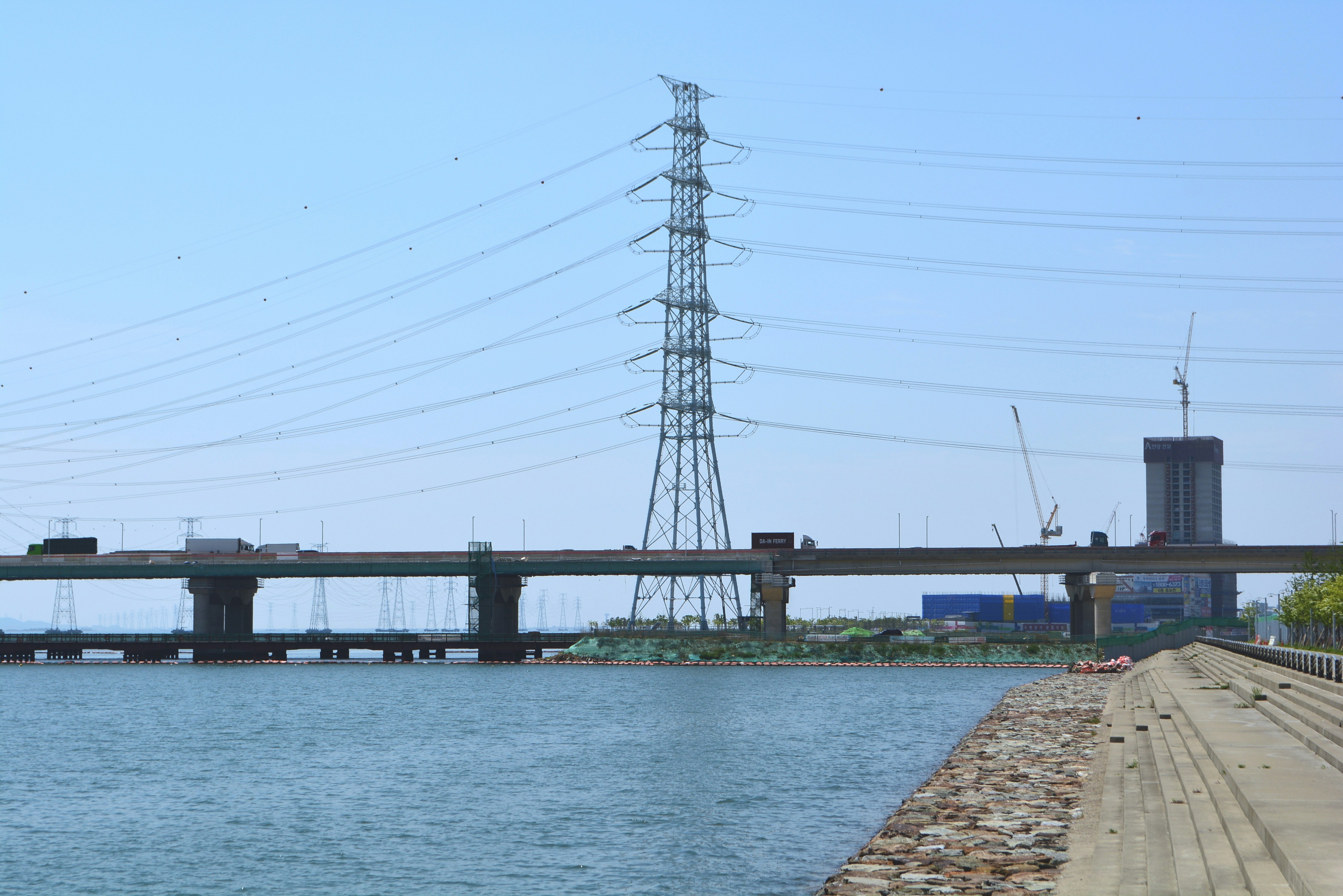 bridge cross the ocean
