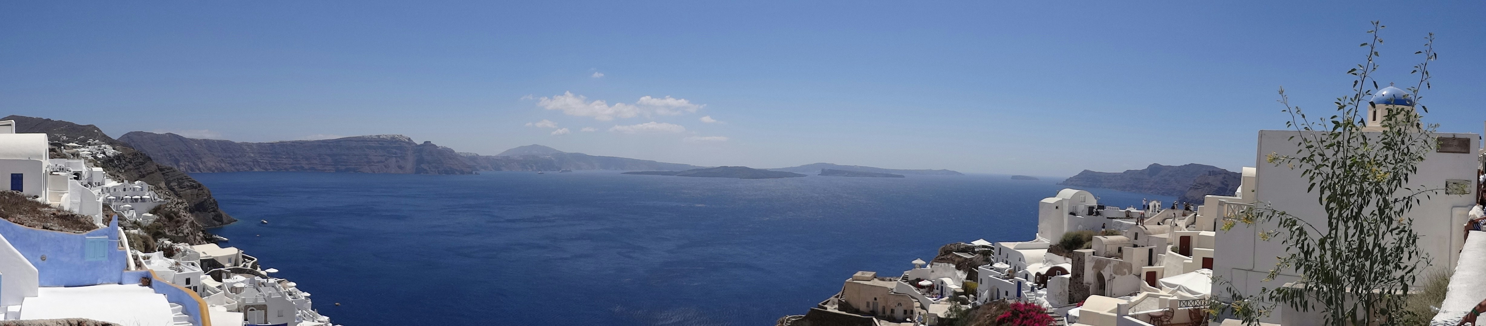 Santorini travel: Santorini&rsquo;s Volcano and More