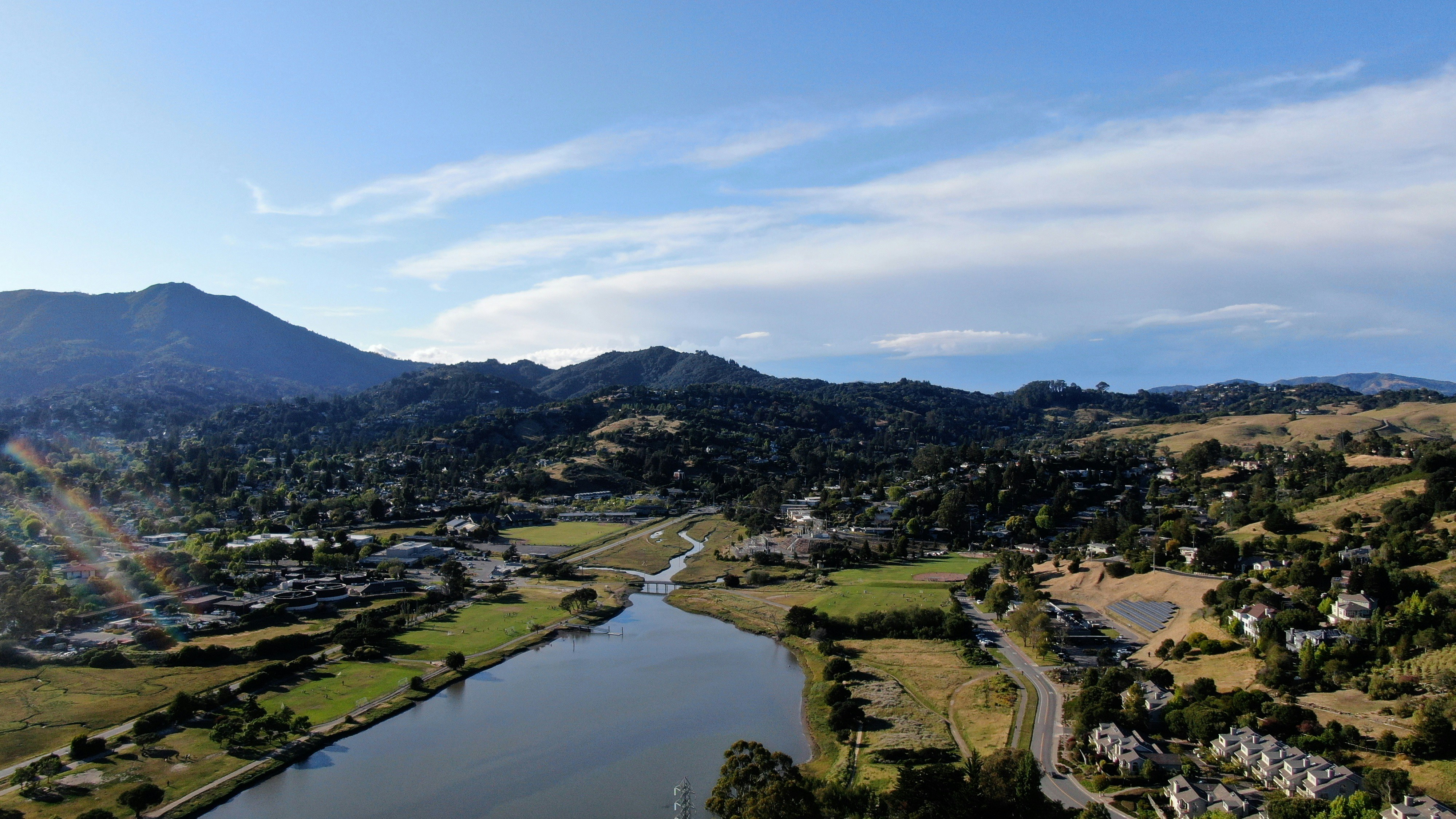 Photo by nathanbarteau