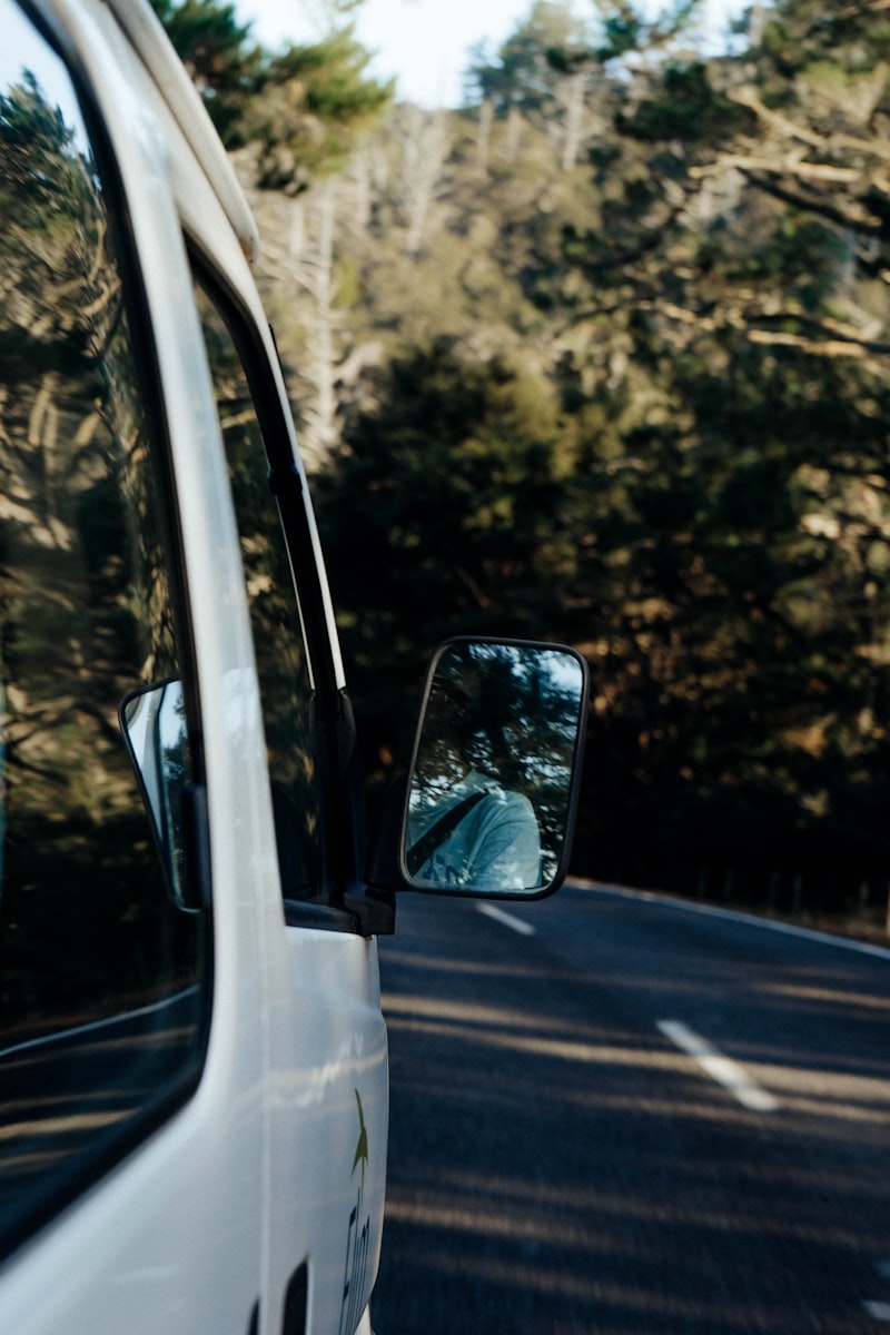 Tesla Offers $2,000 Trade-in Bonus for NZ Buyers