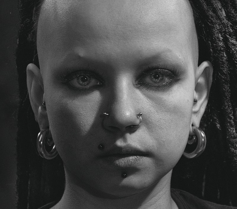 Regard féminin captivant