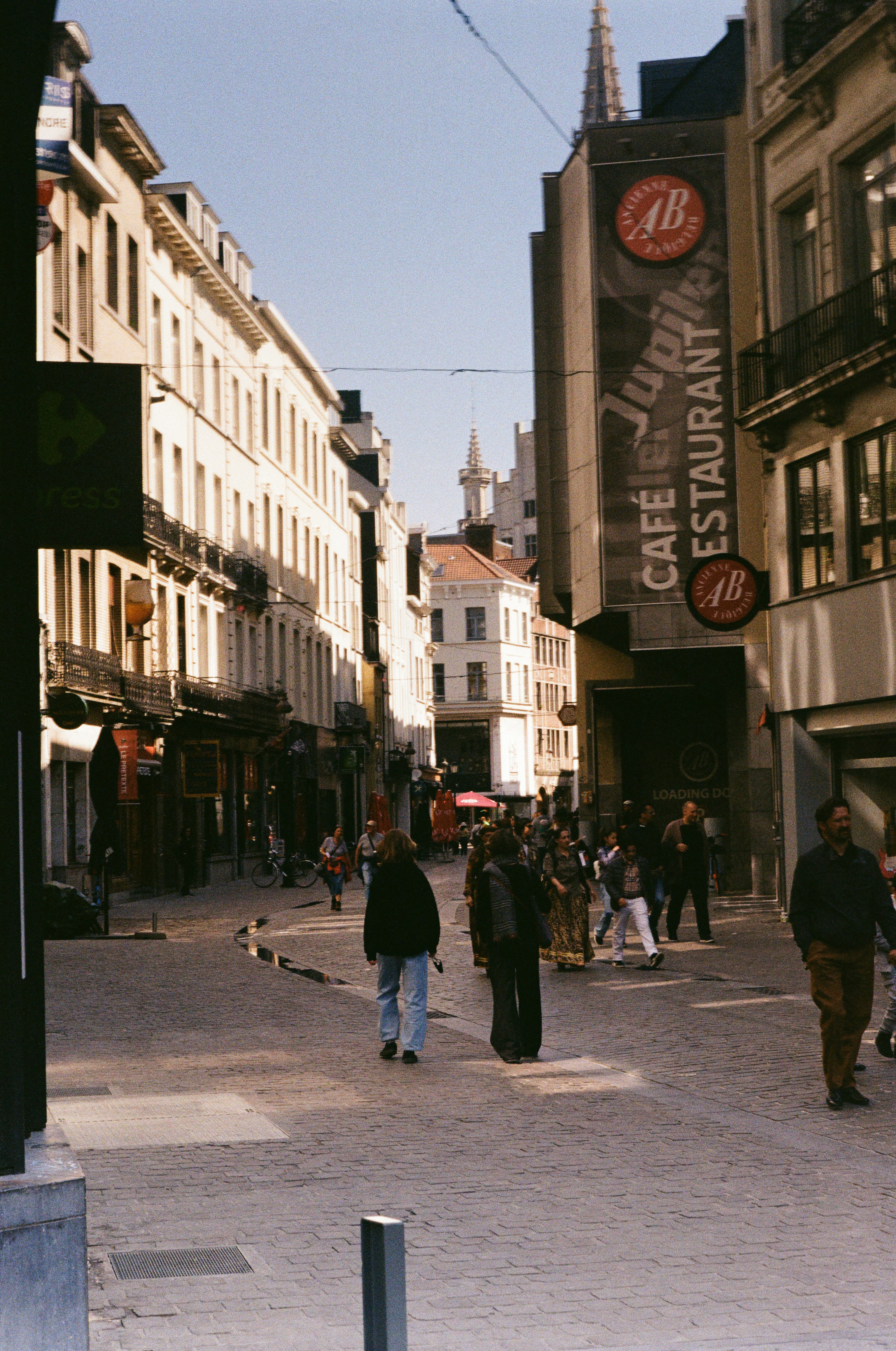 Photo by nateh0lland