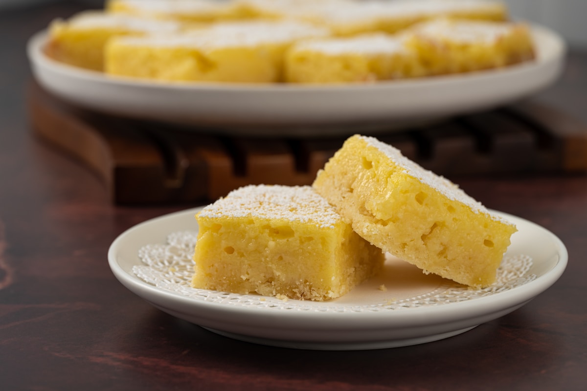 What Is The Best Way To Transport Lemon Bars For A Bake Sale
