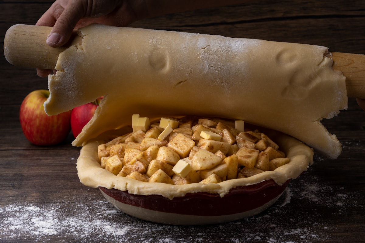 Should I Use a Metal or Glass Pan for a Crispier Pie Crust