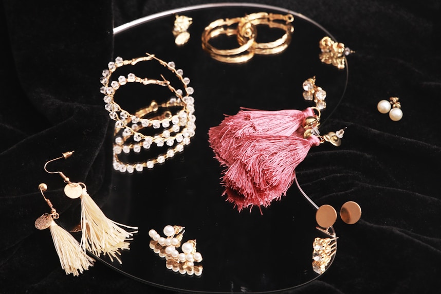 Handmade Jewelry, Jewelry Trends 2025, Artisan Jewelry, Unique Jewelry, Handmade Pearl Jewelry