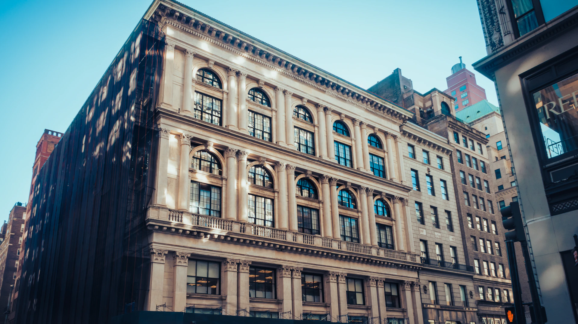 a building with many windows