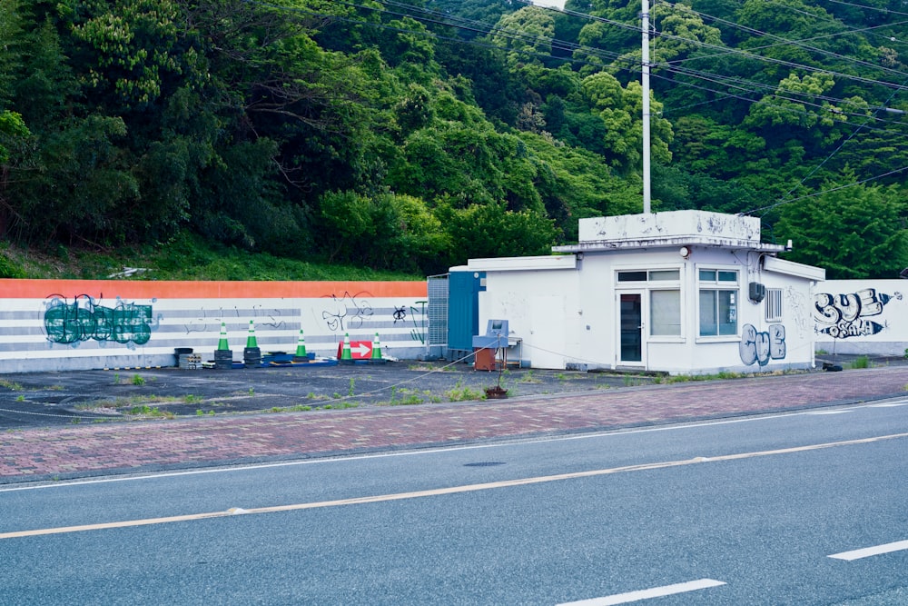 a white building with graffiti