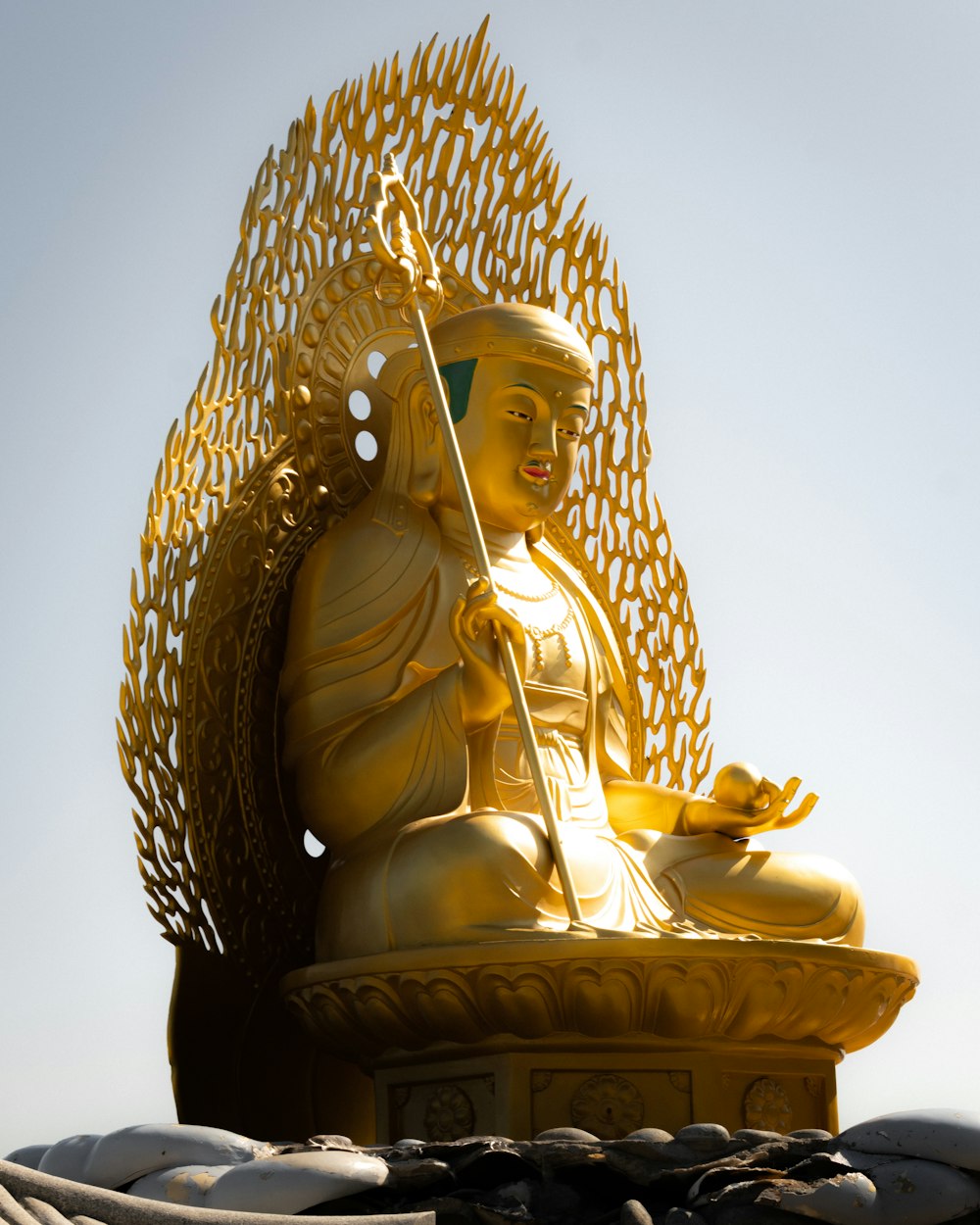 a golden buddha statue