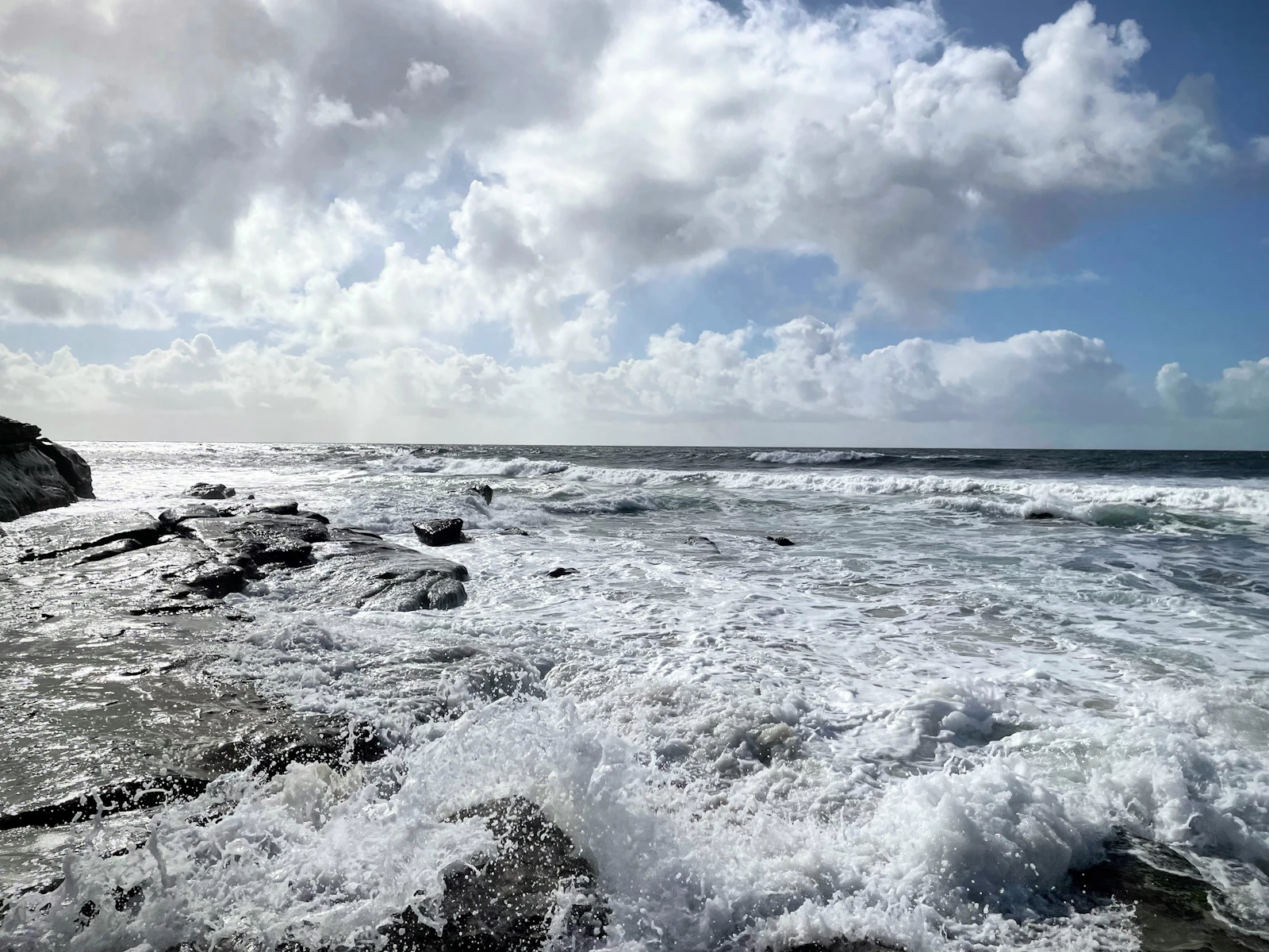 Waves breaking over rocks at La Jolla