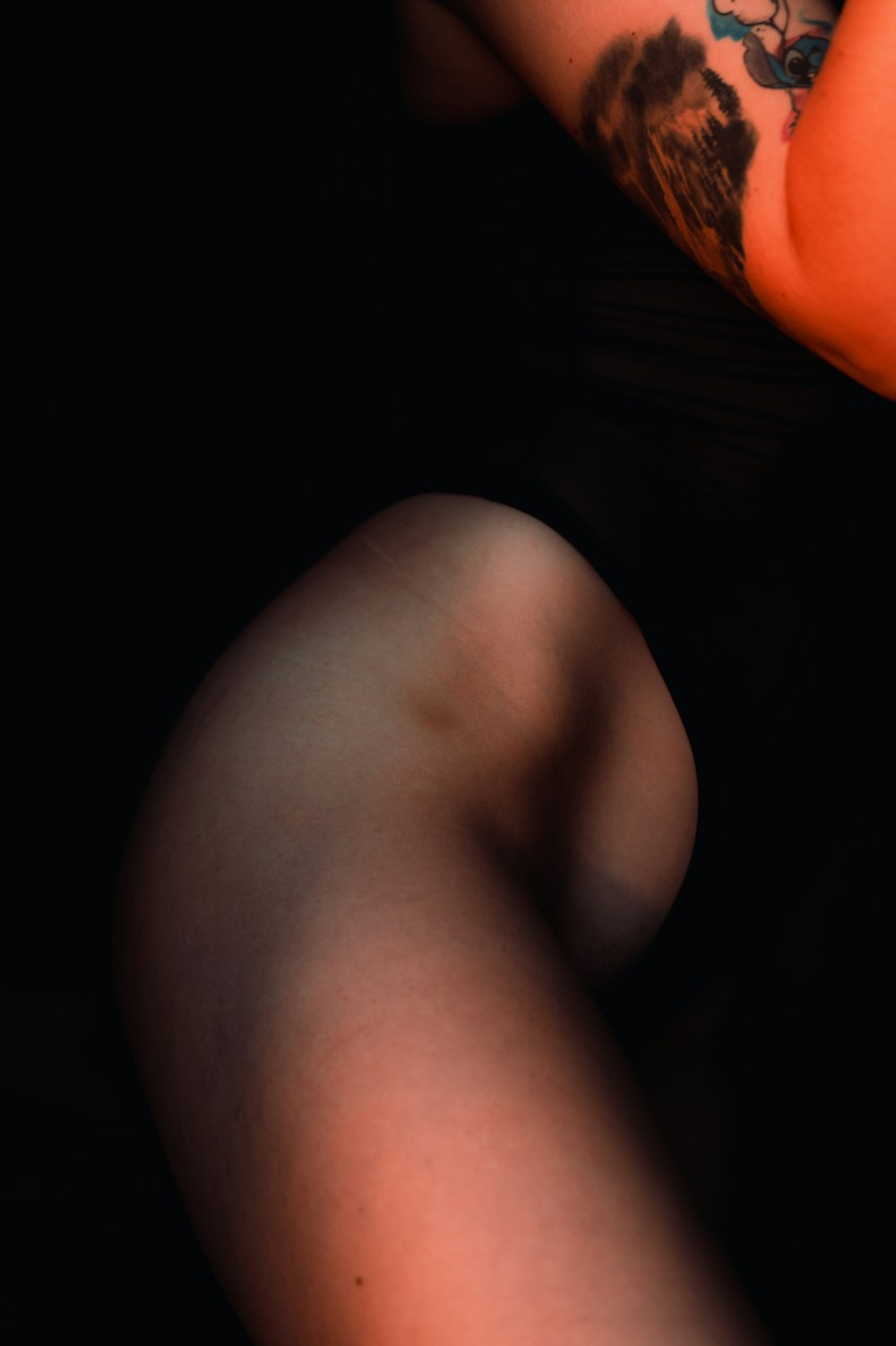 a close up of a person's leg