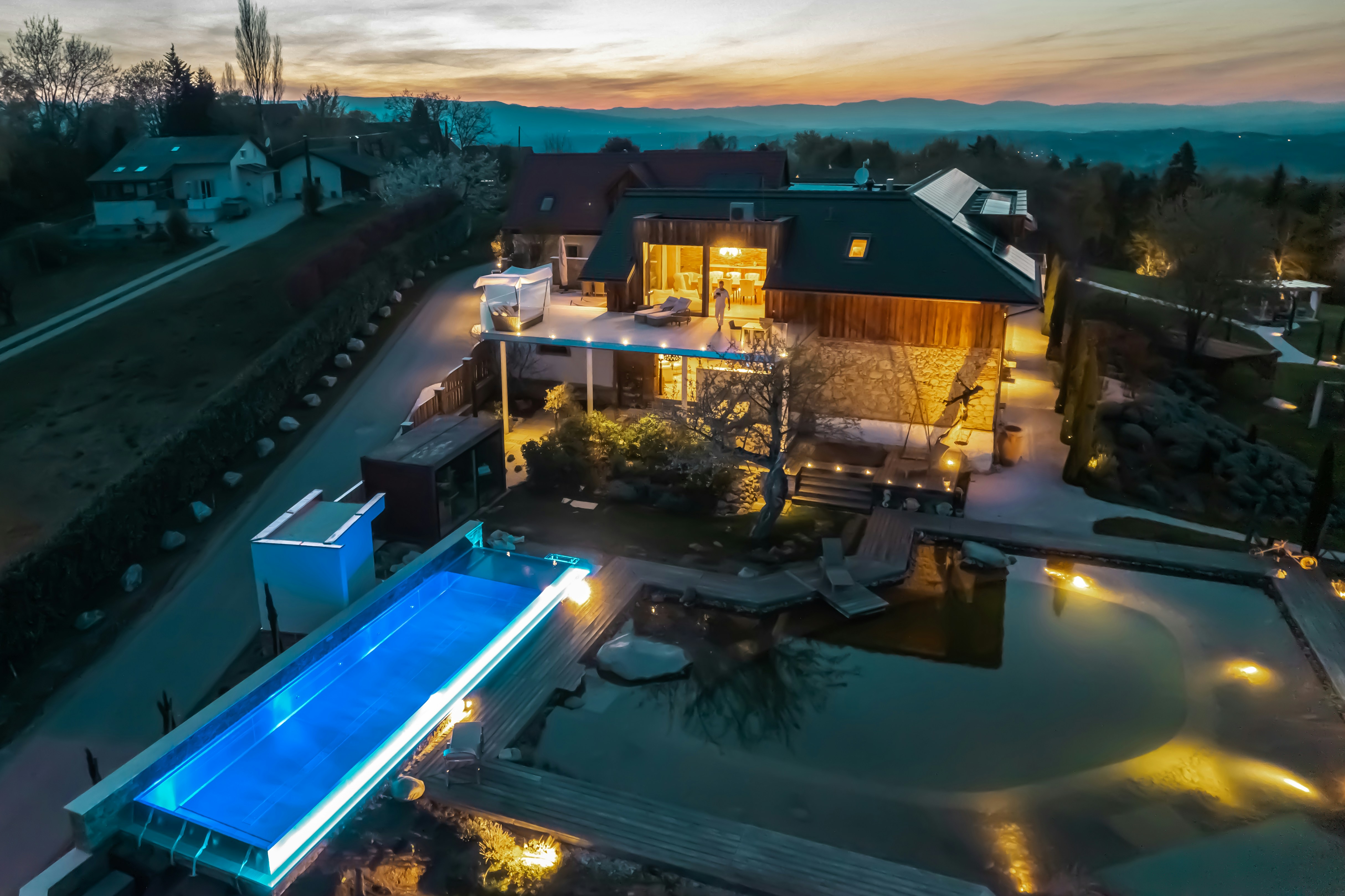 Poolcafé Infinity