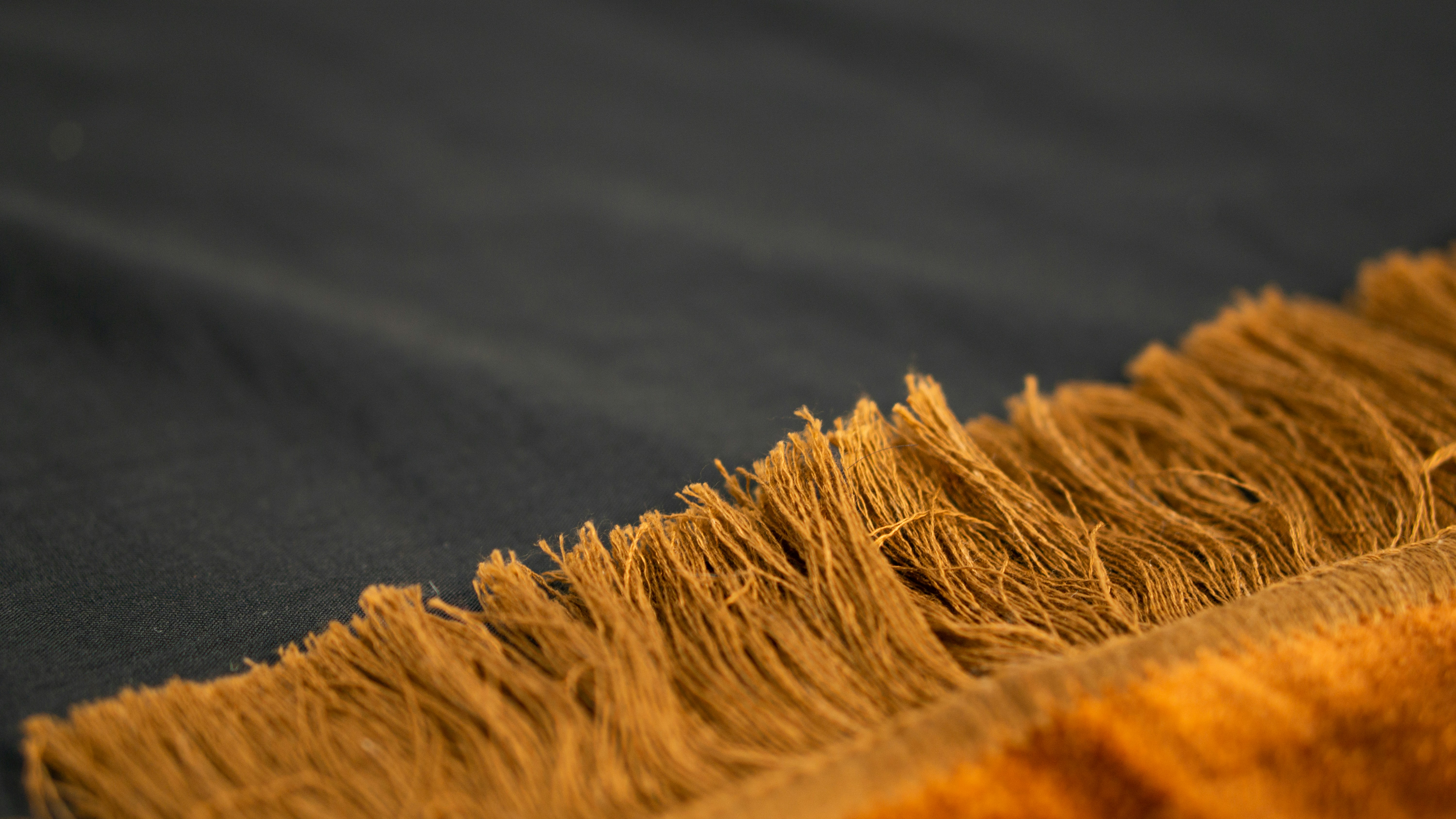 Peralatan dusting modern untuk kebersihan rumah