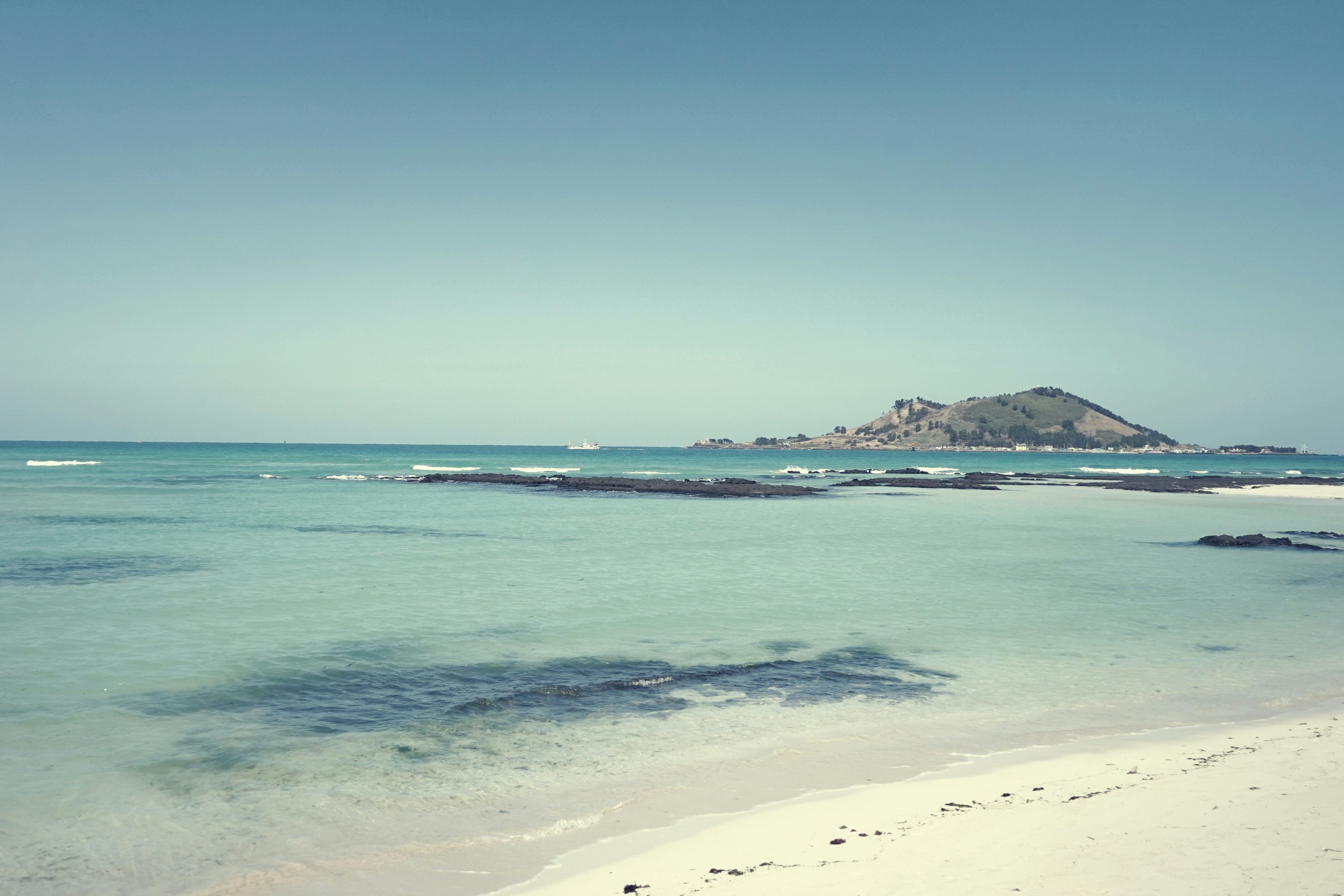 Photo by chooseyourstories