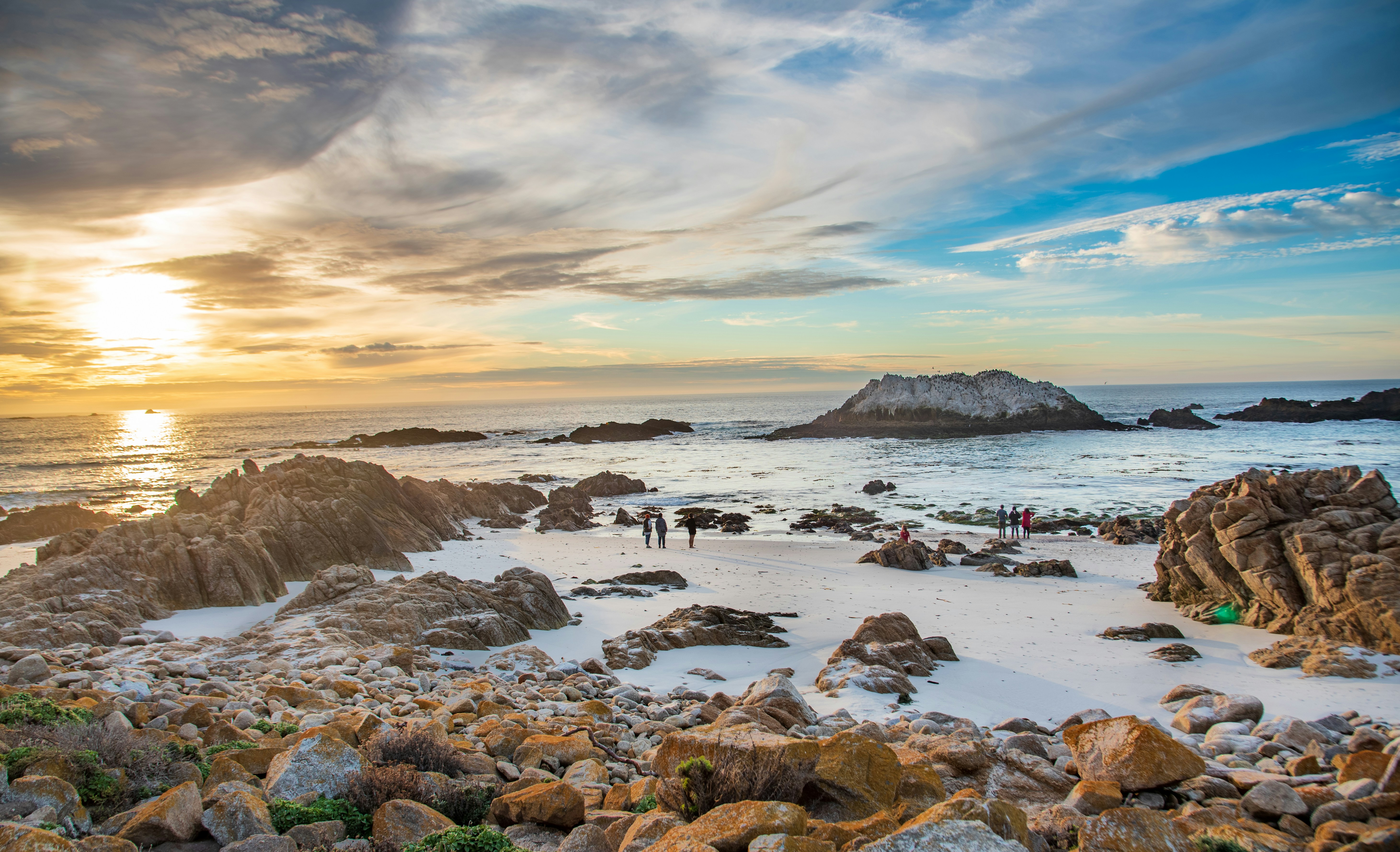 Photo by happy_pixel