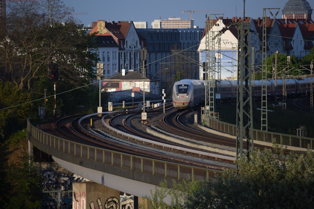 a train on the railway tracks