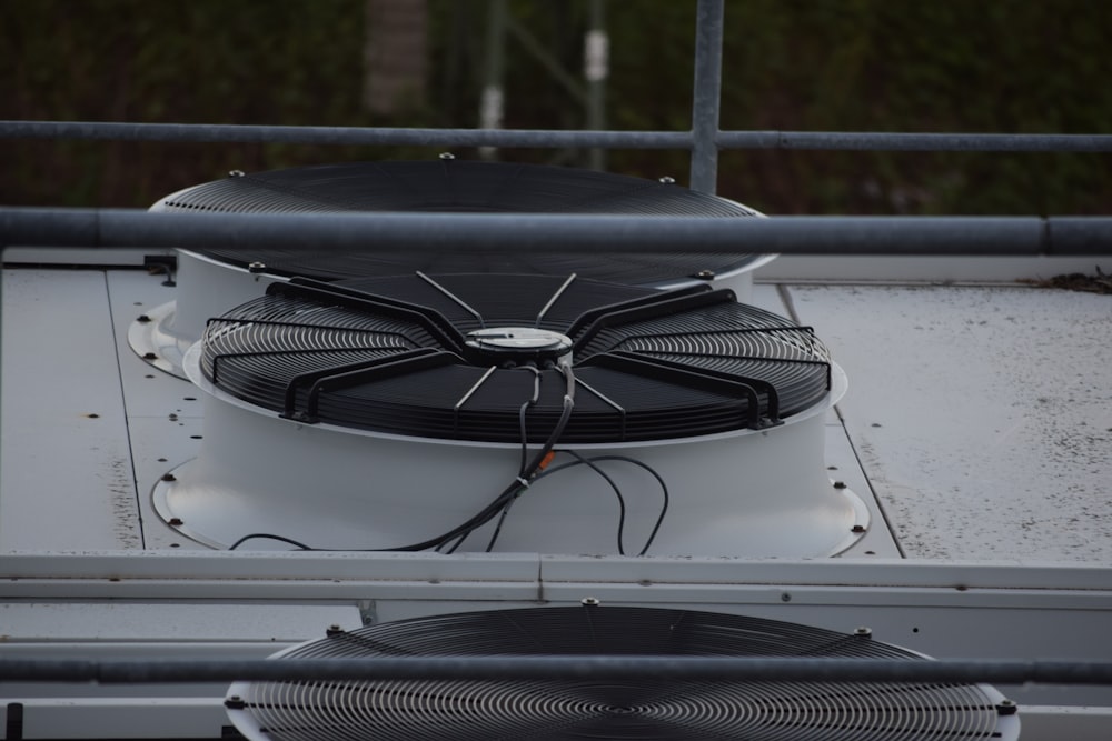 a close up of a car's grill