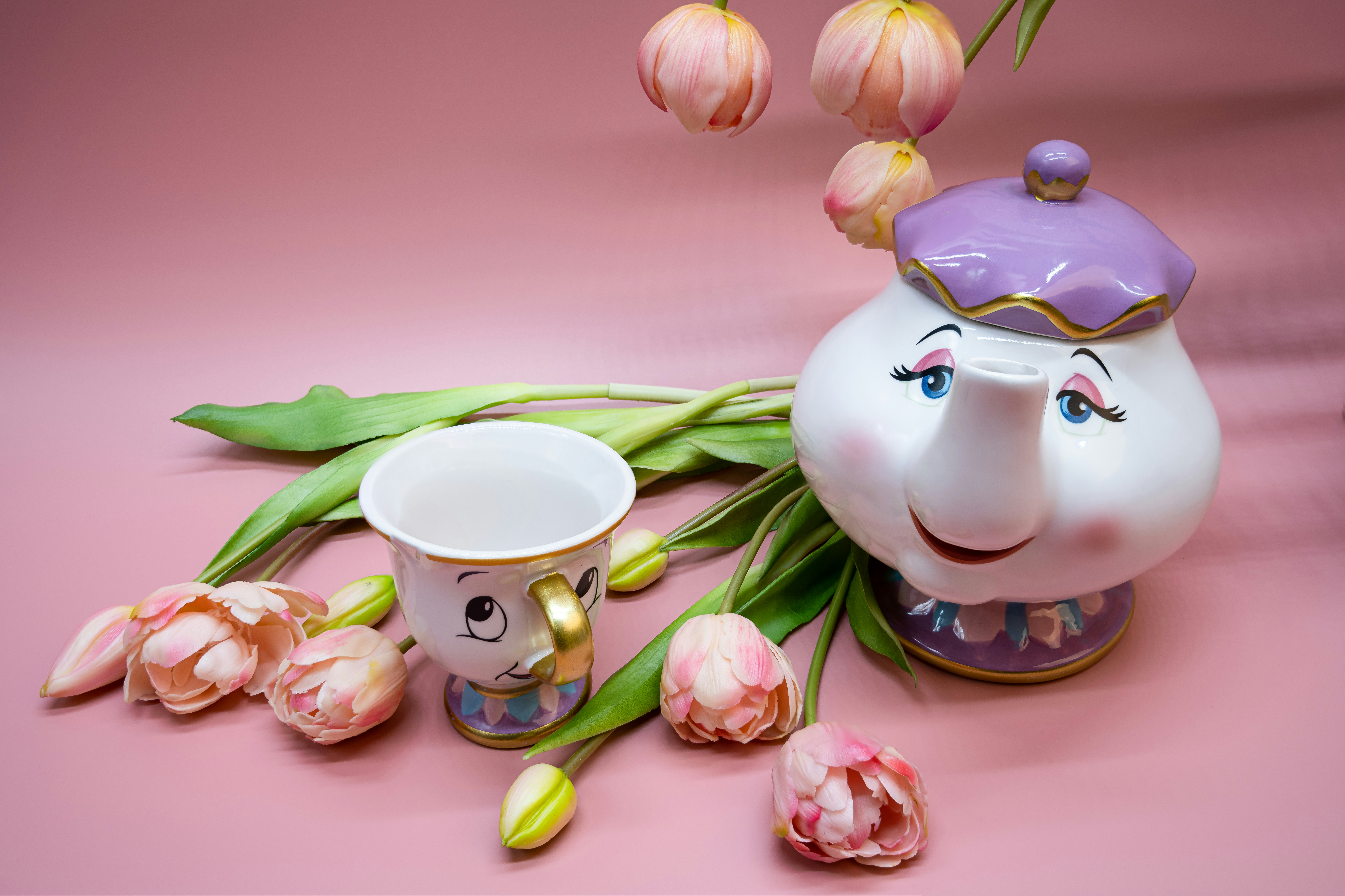 a cup and a teapot
