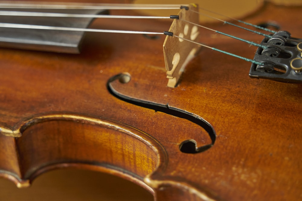 a close up of a violin