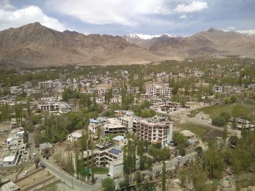 Leh arrival mountain town