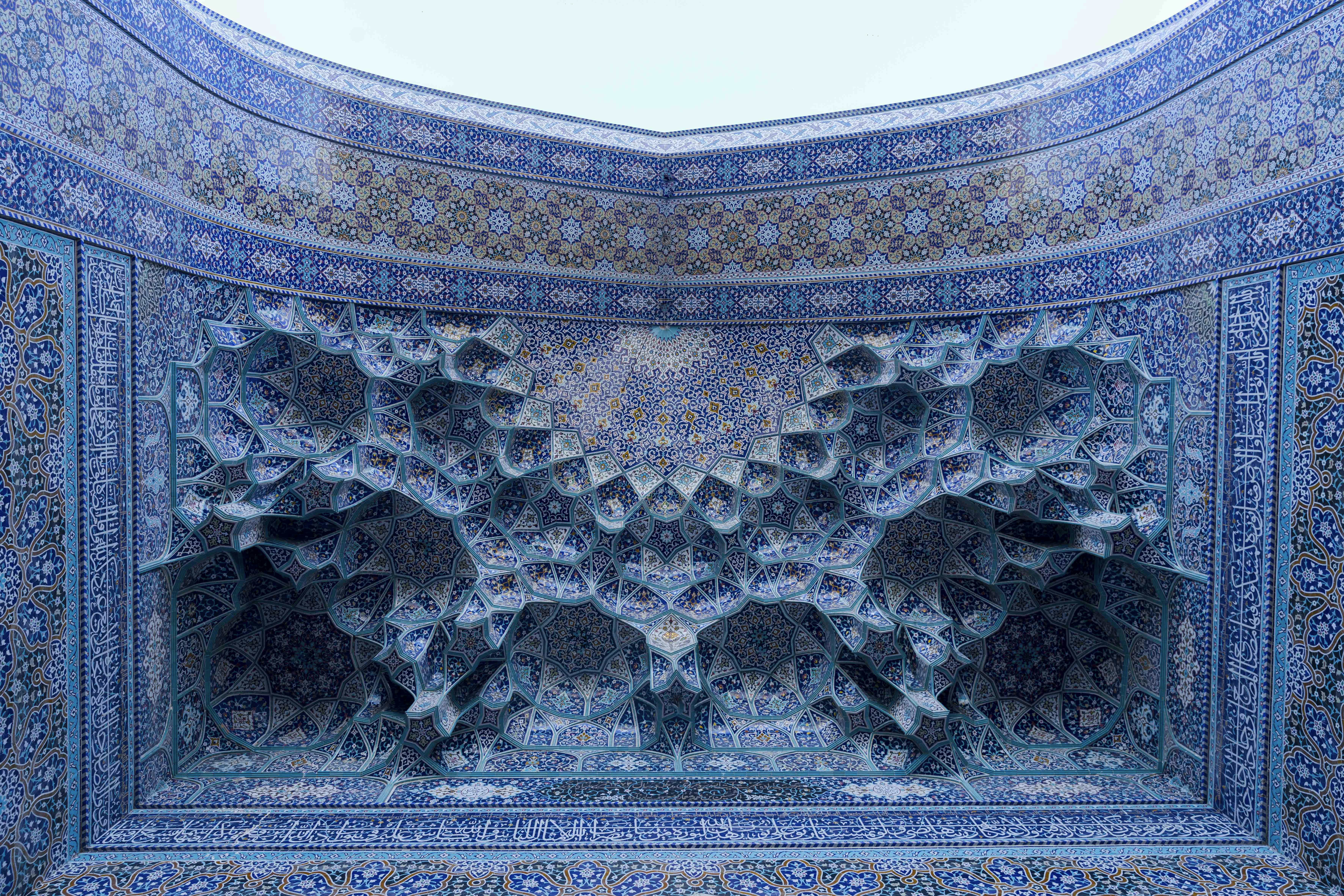 Photo by javad_esmaeili