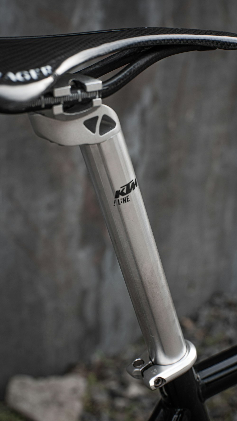 a close up of a bike handle bar on a bike