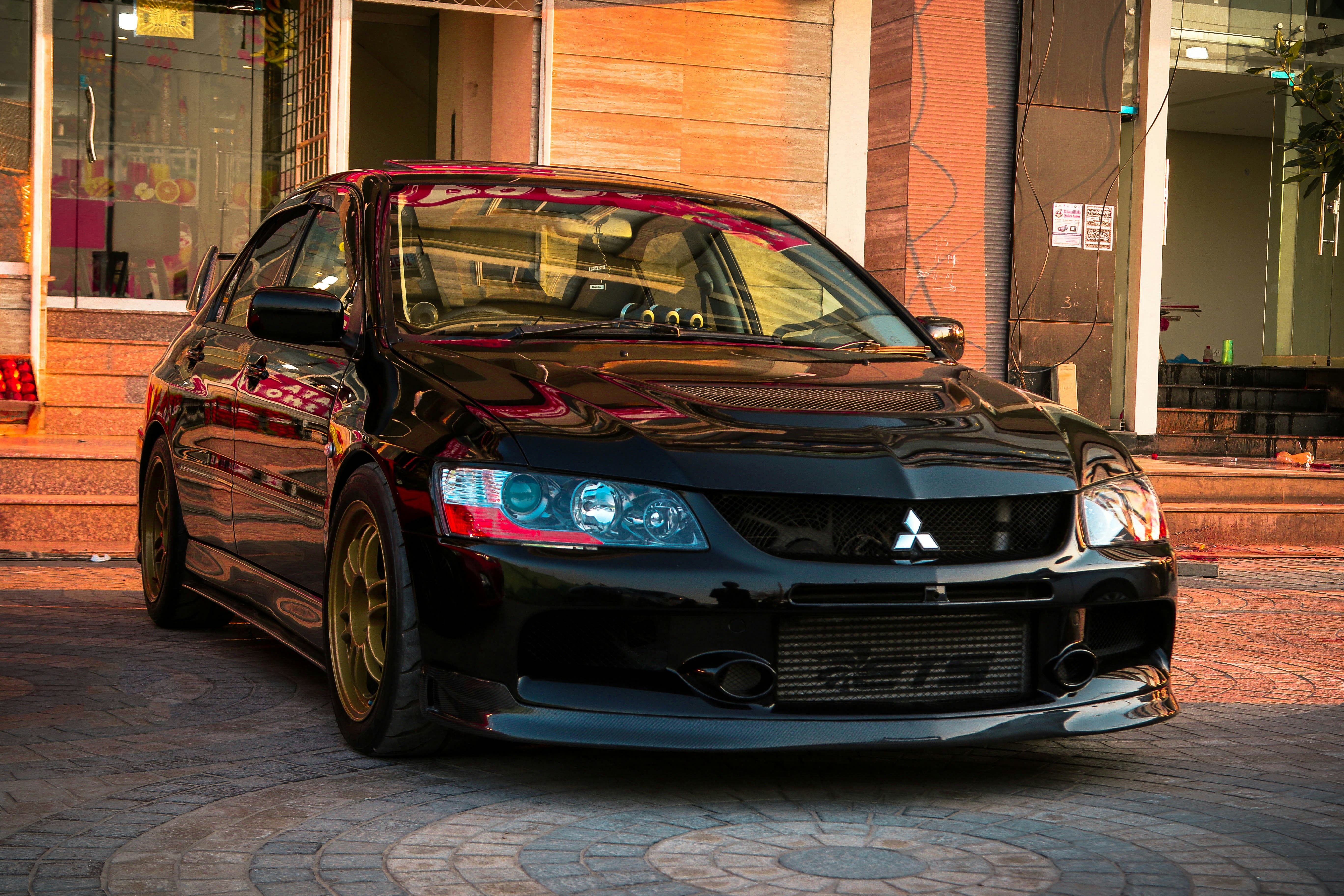 Photo by osamaghouri