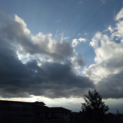 Photo 1652798576145 B1301acdbeeb?q=85&w=800&h=400&fit=crop